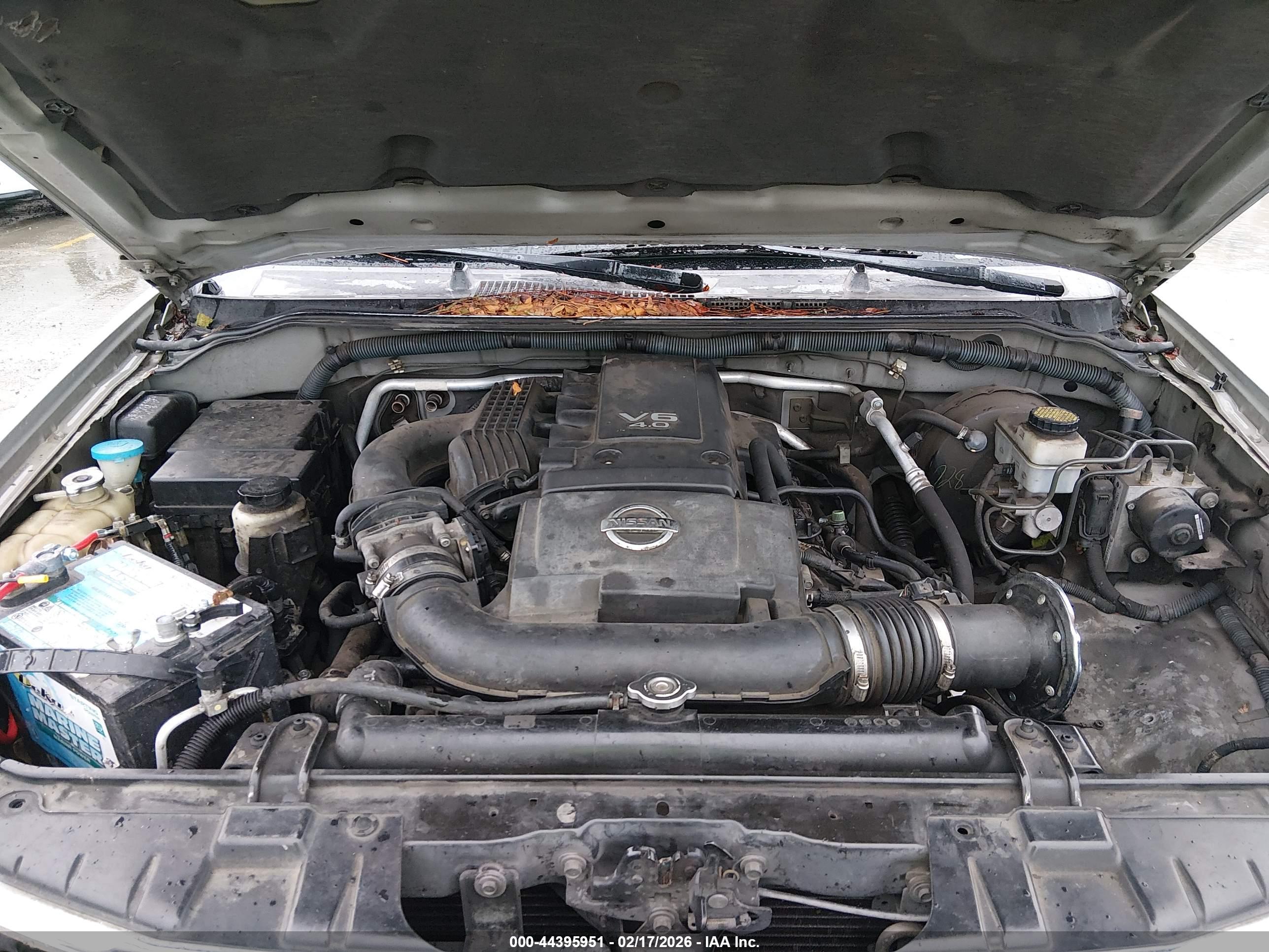 NISSAN FRONTIER image 10