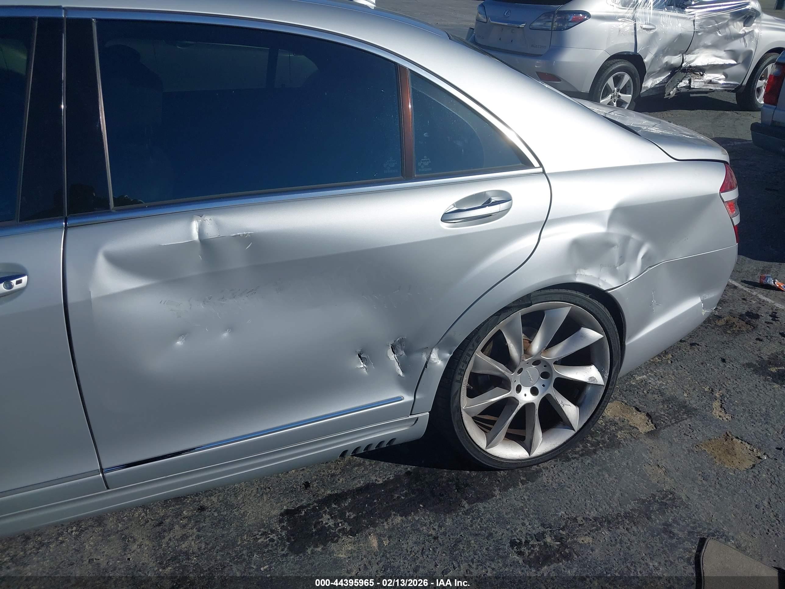 MERCEDES-BENZ S image 6