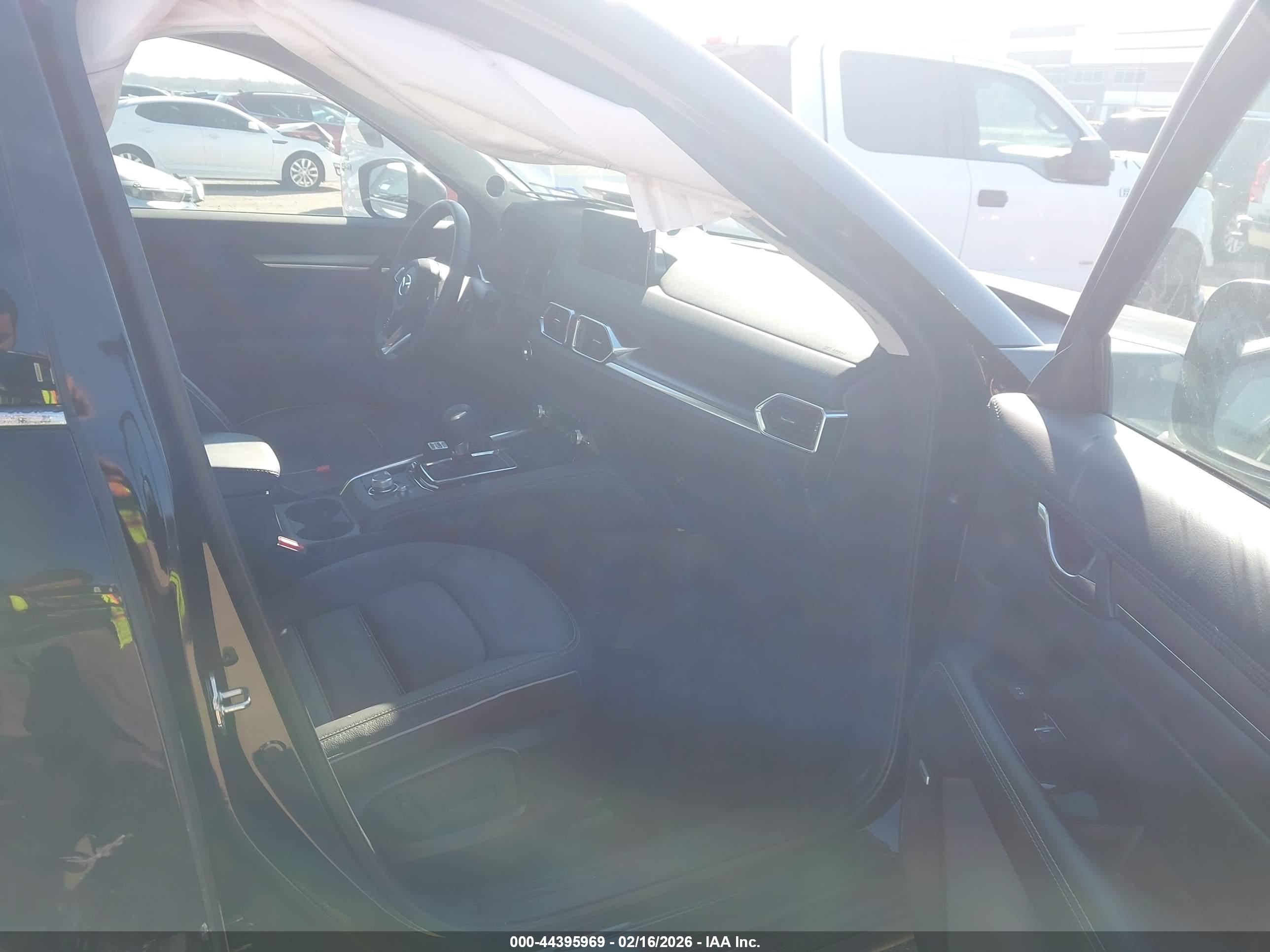 MAZDA CX-5 image 5