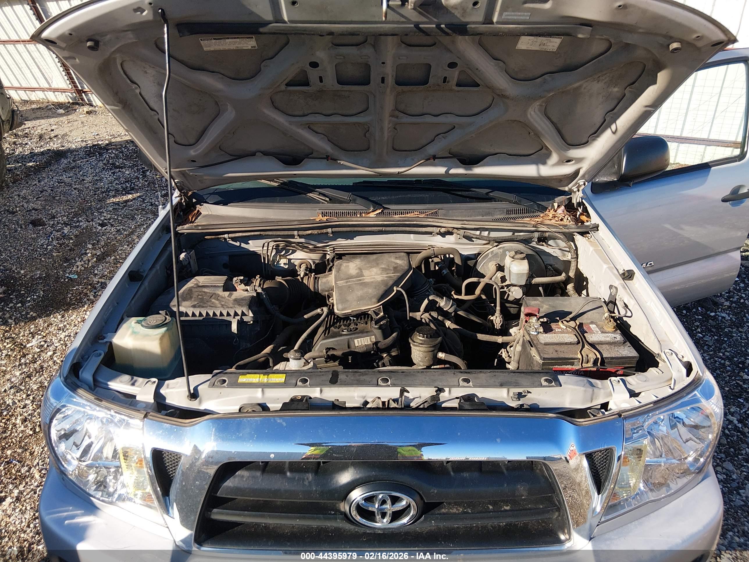 TOYOTA TACOMA image 10