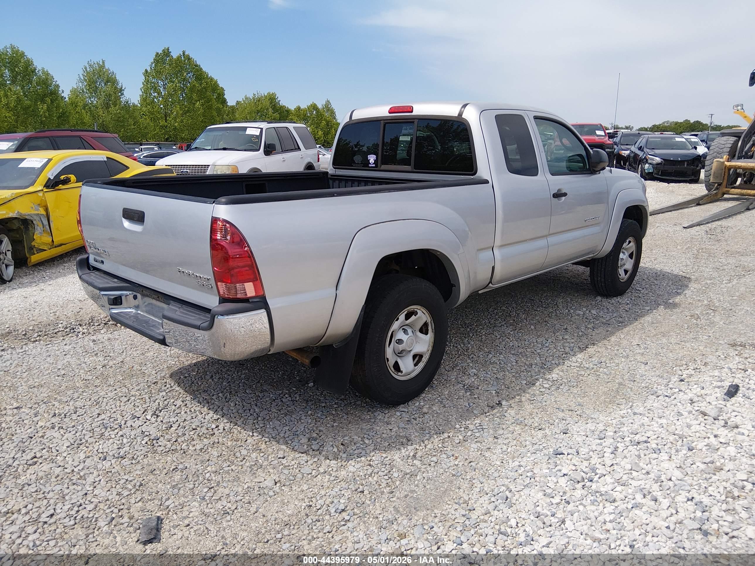 TOYOTA TACOMA image 4