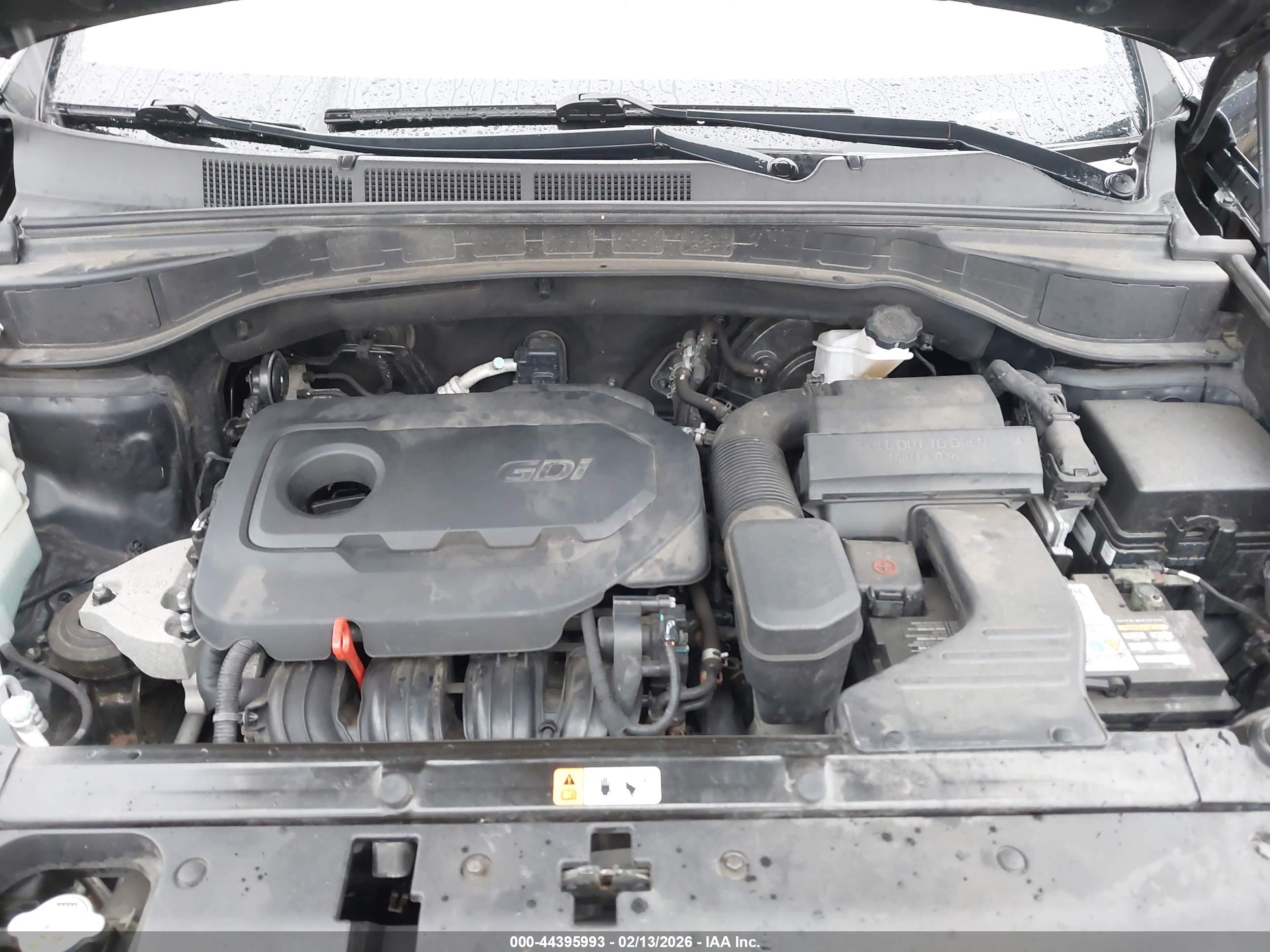HYUNDAI SANTA image 10