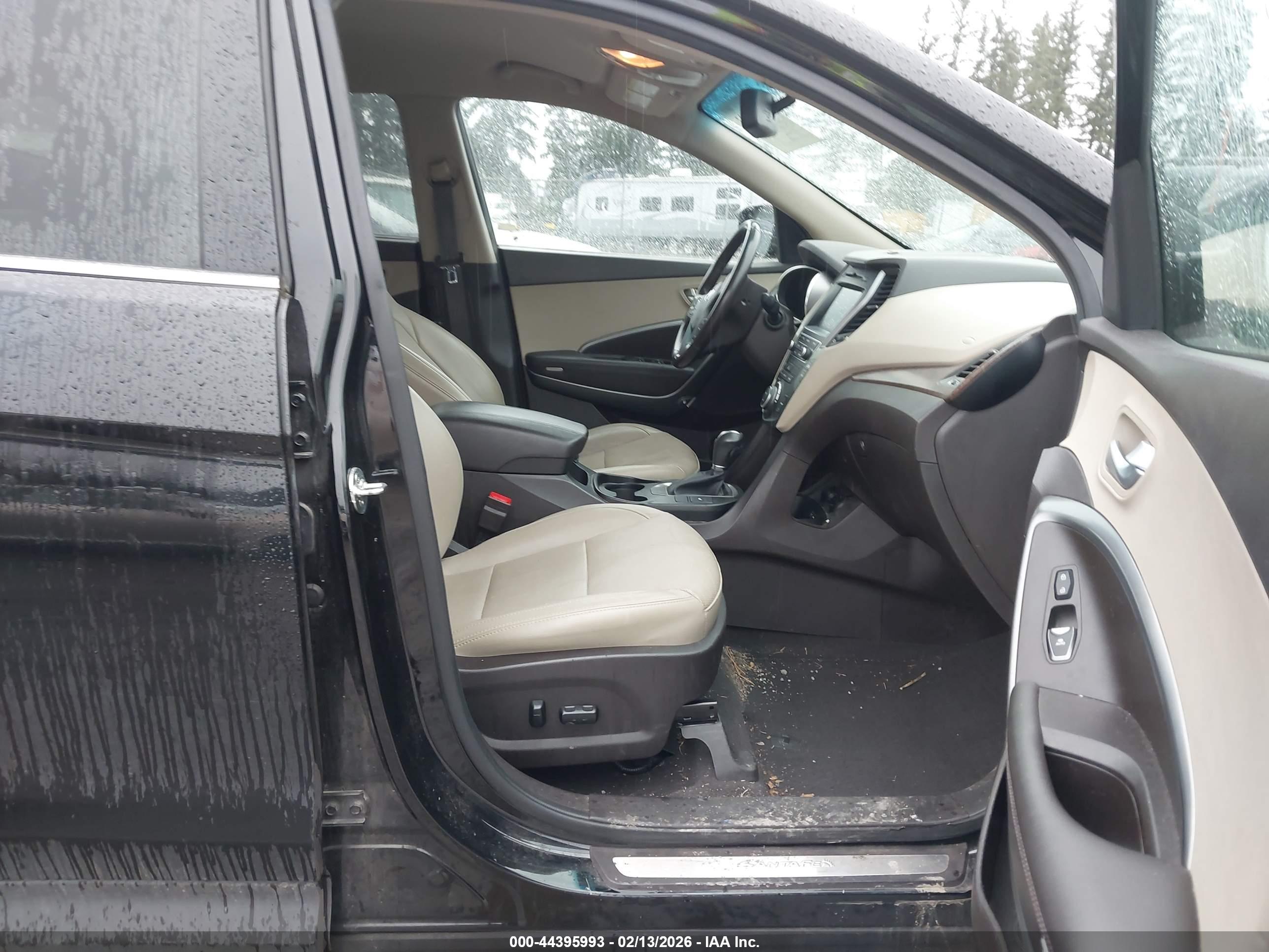 HYUNDAI SANTA image 5