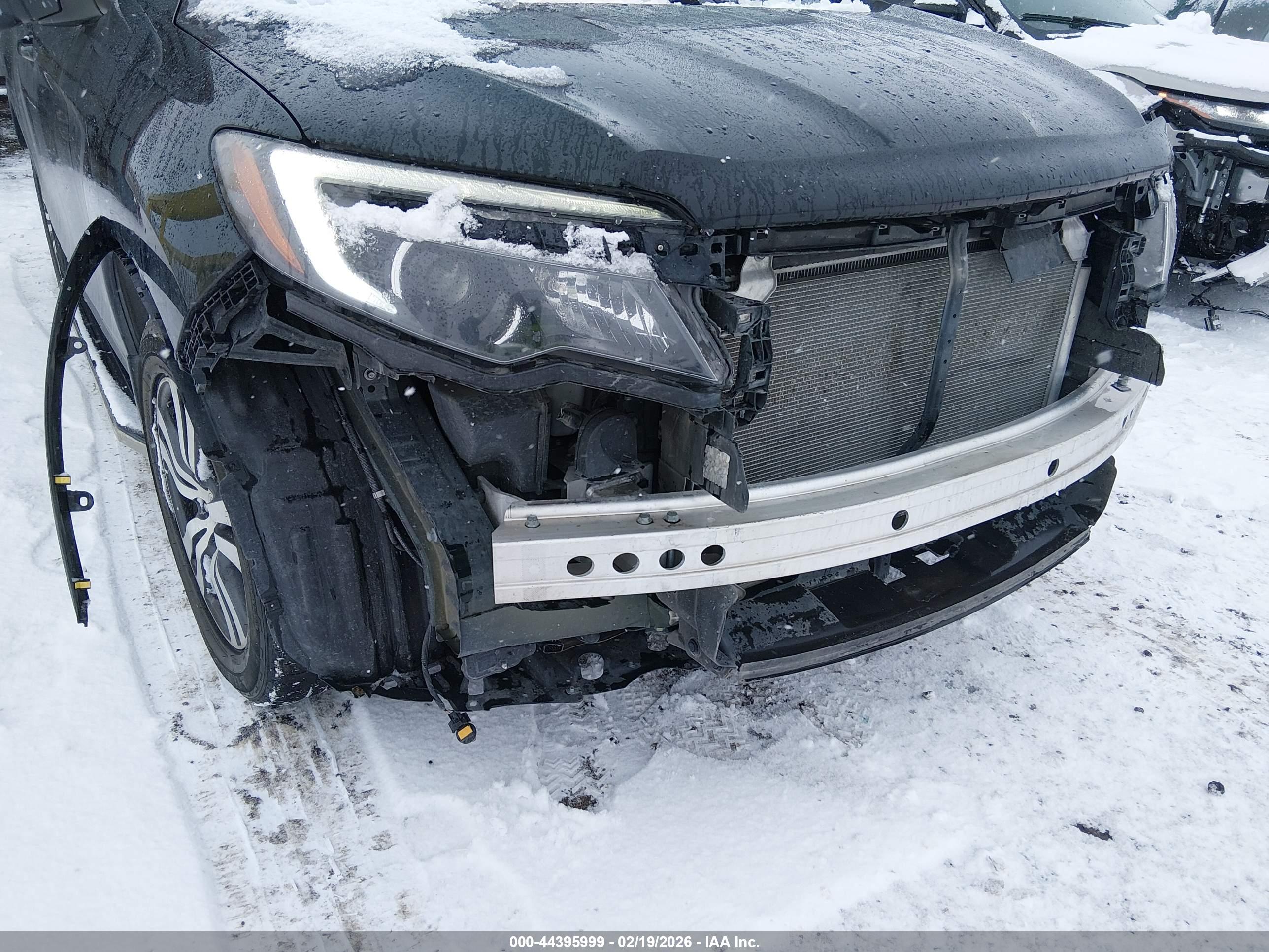 HONDA PILOT image 6