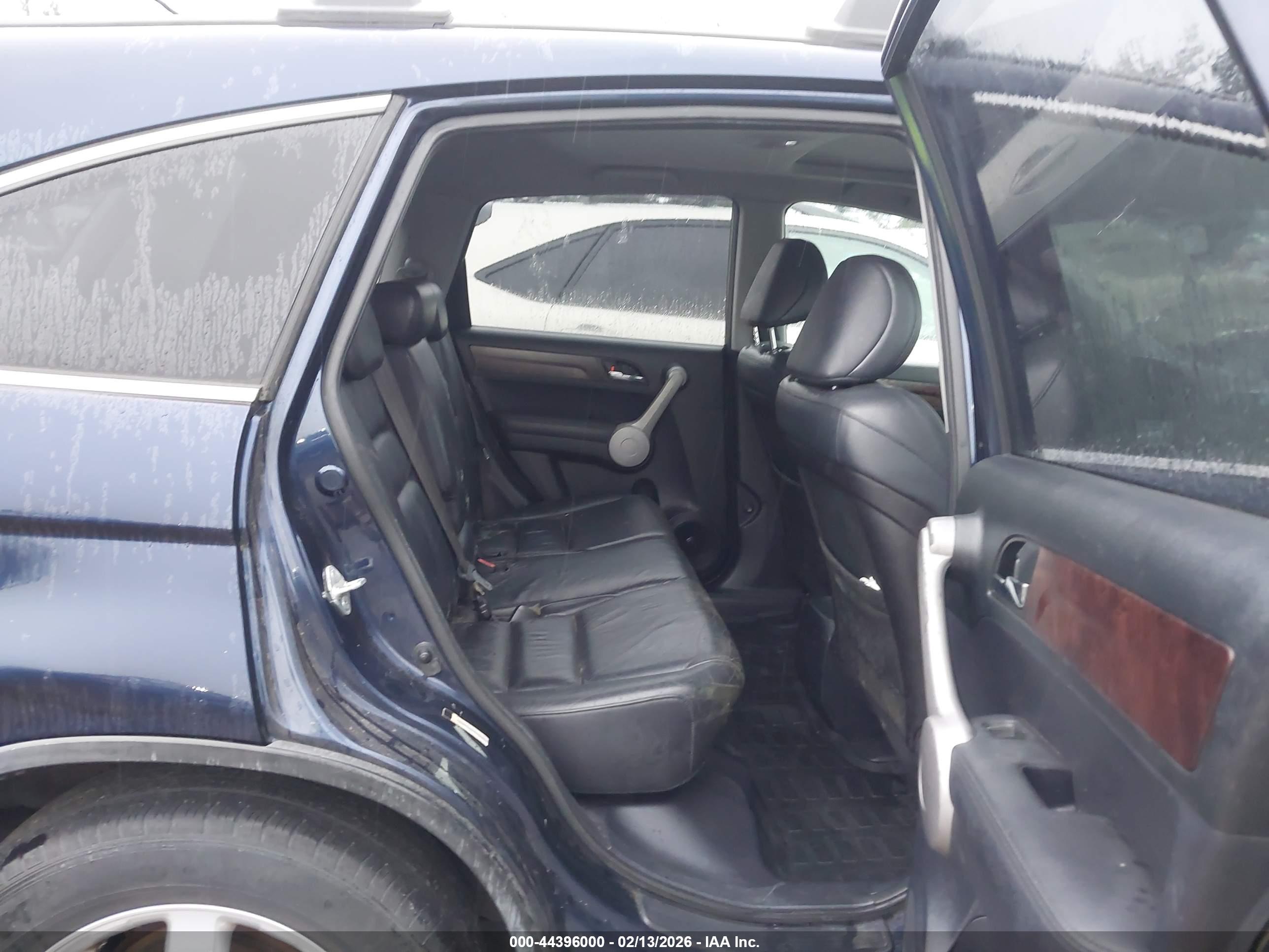 HONDA CR-V image 8