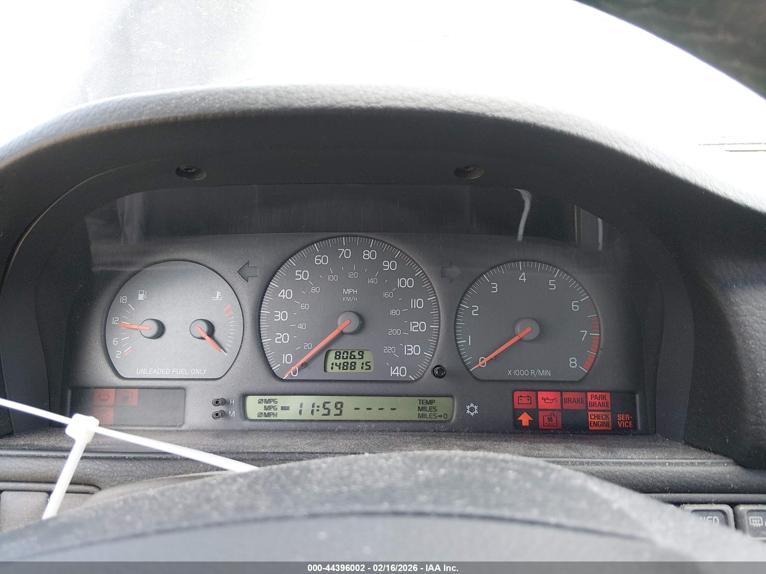 VOLVO S70 image 7