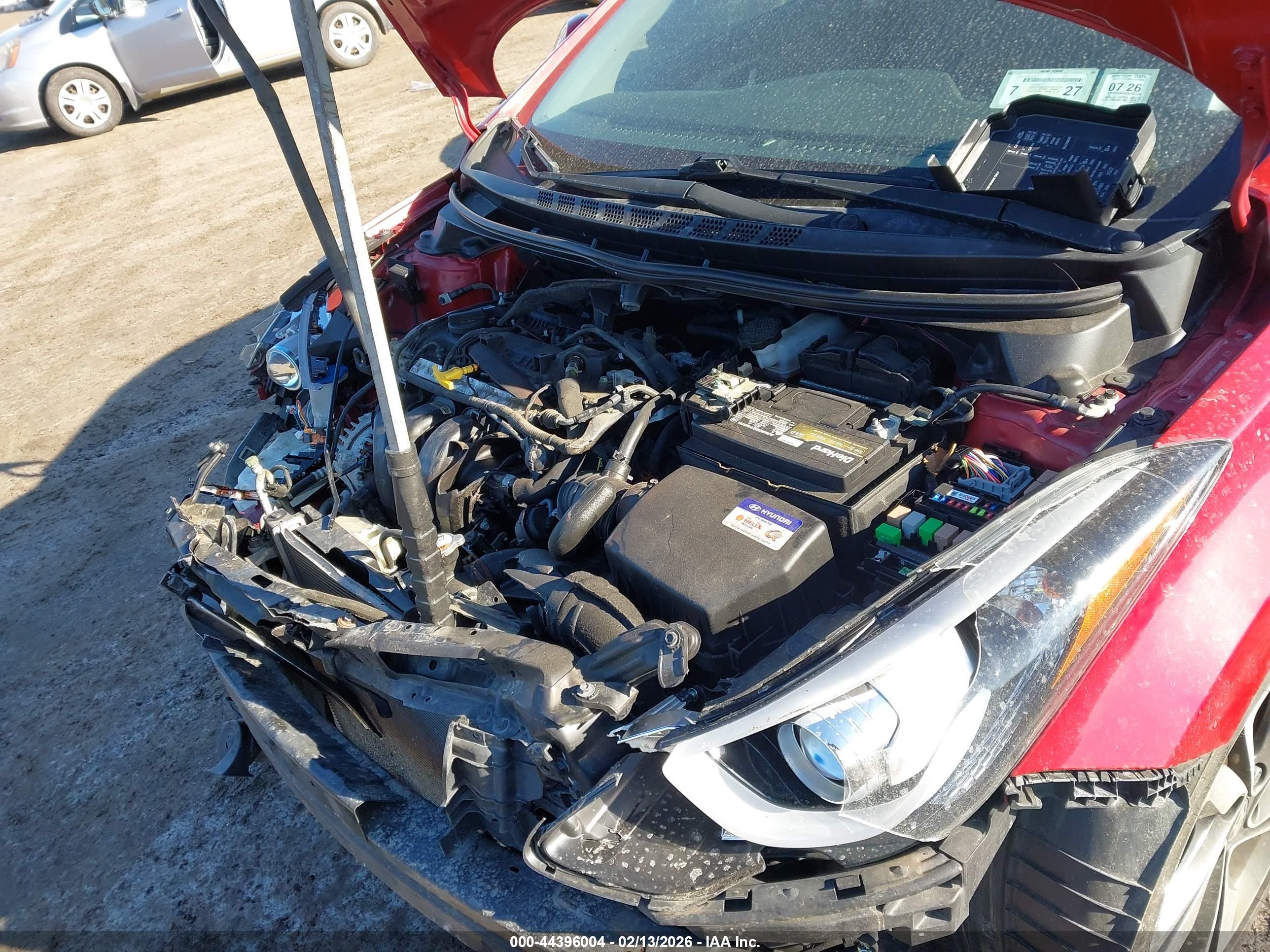HYUNDAI ELANTRA image 10