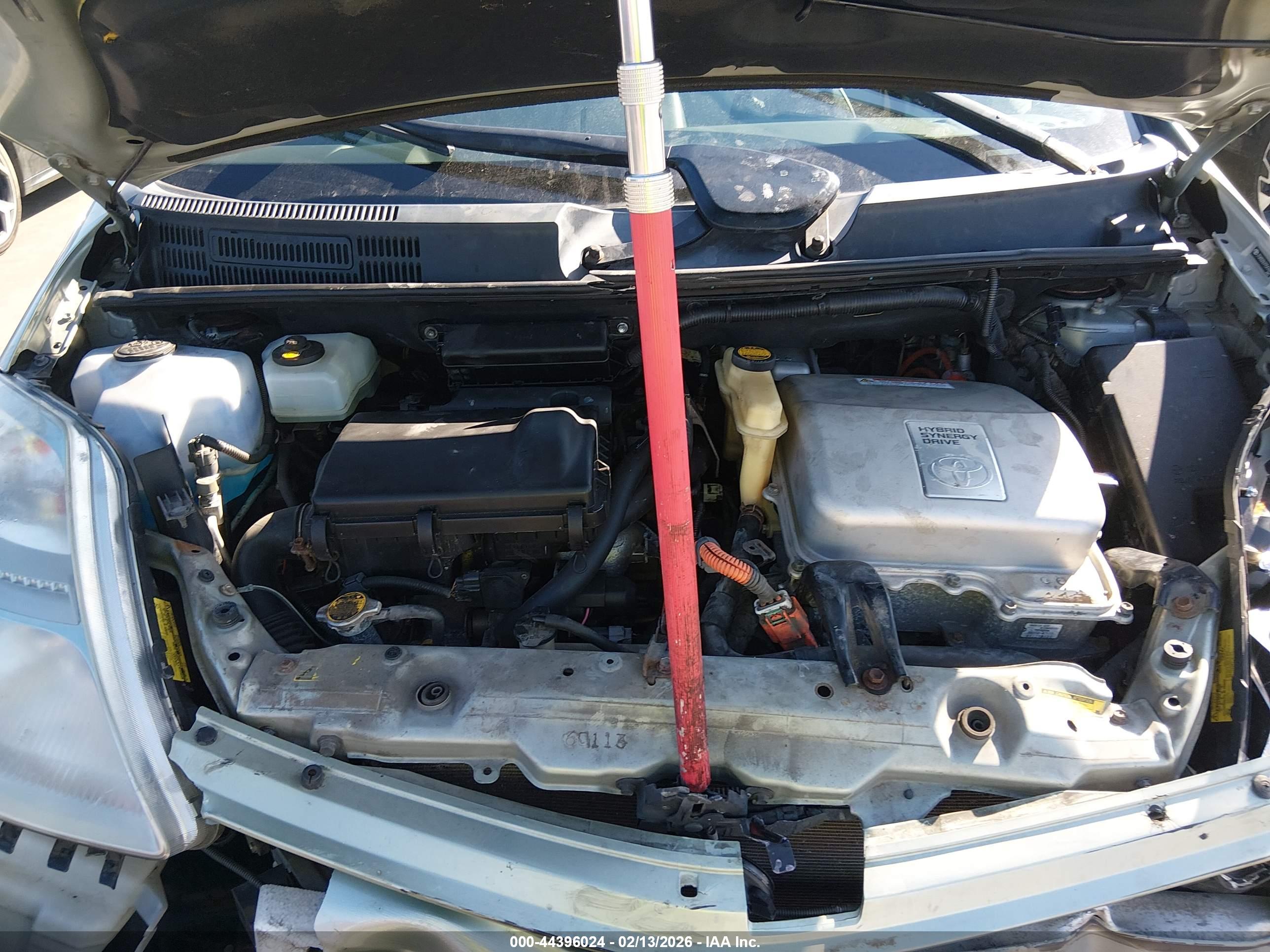 TOYOTA PRIUS image 10