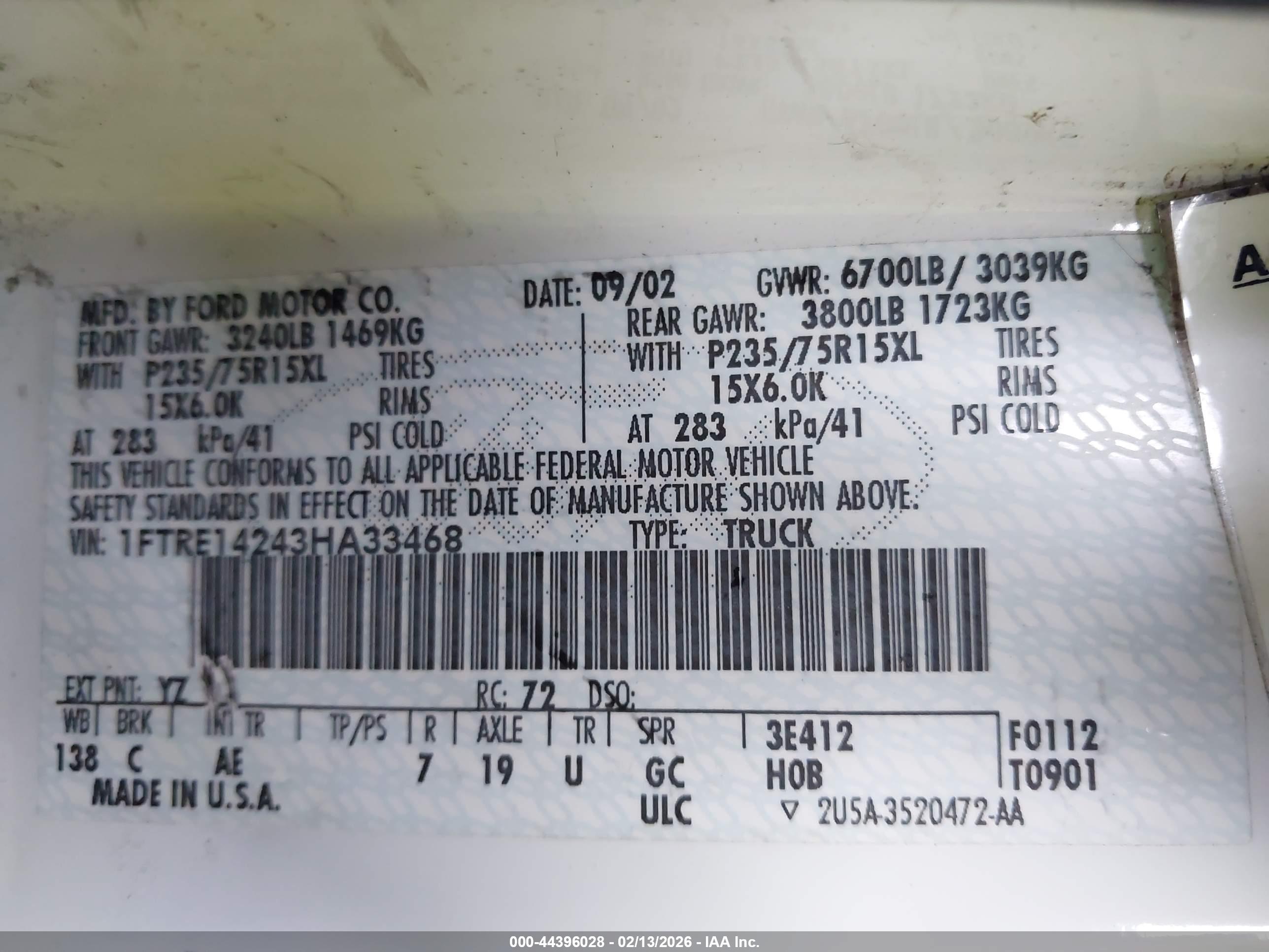 FORD E-150 image 9