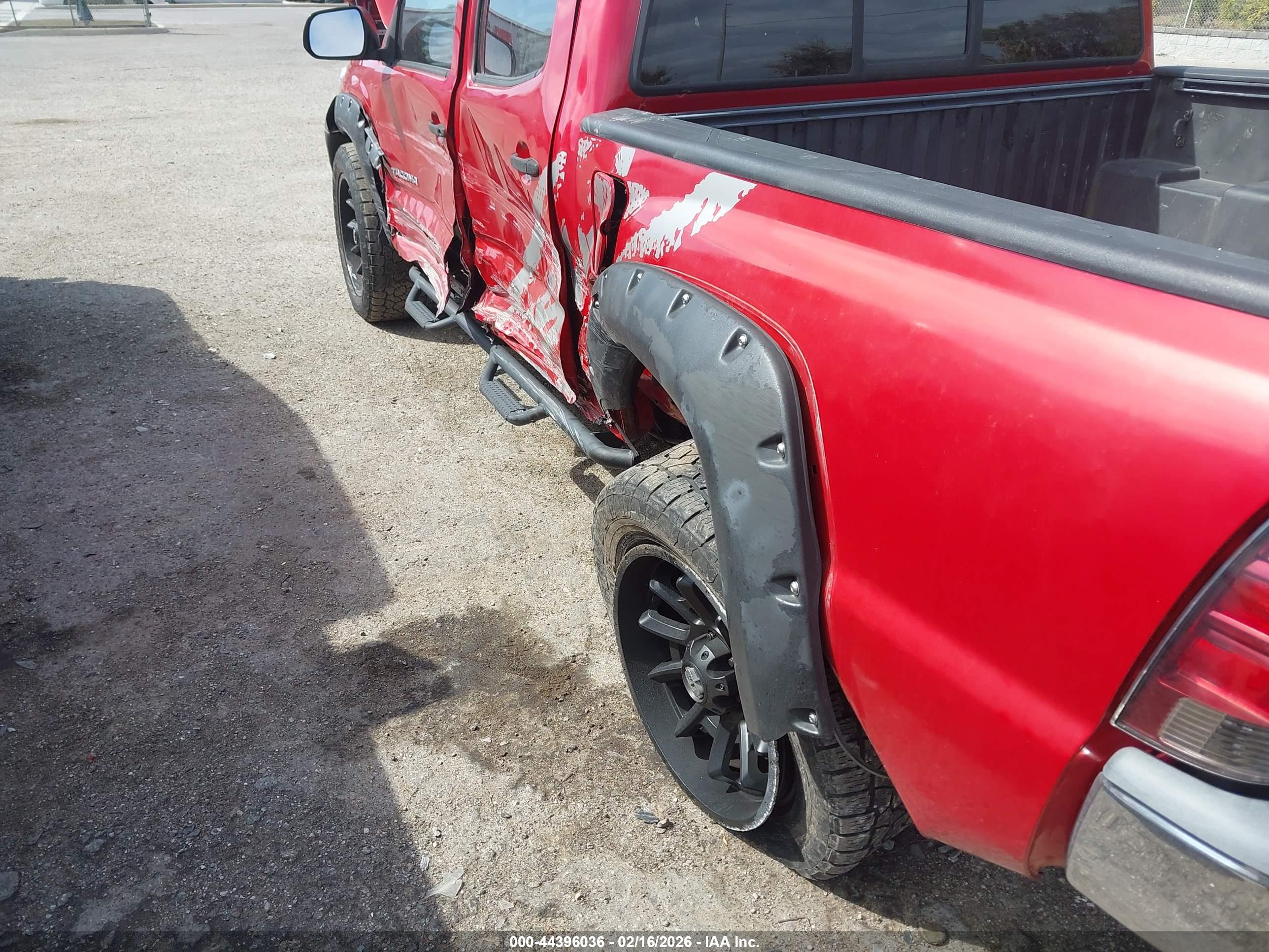 TOYOTA TACOMA image 6