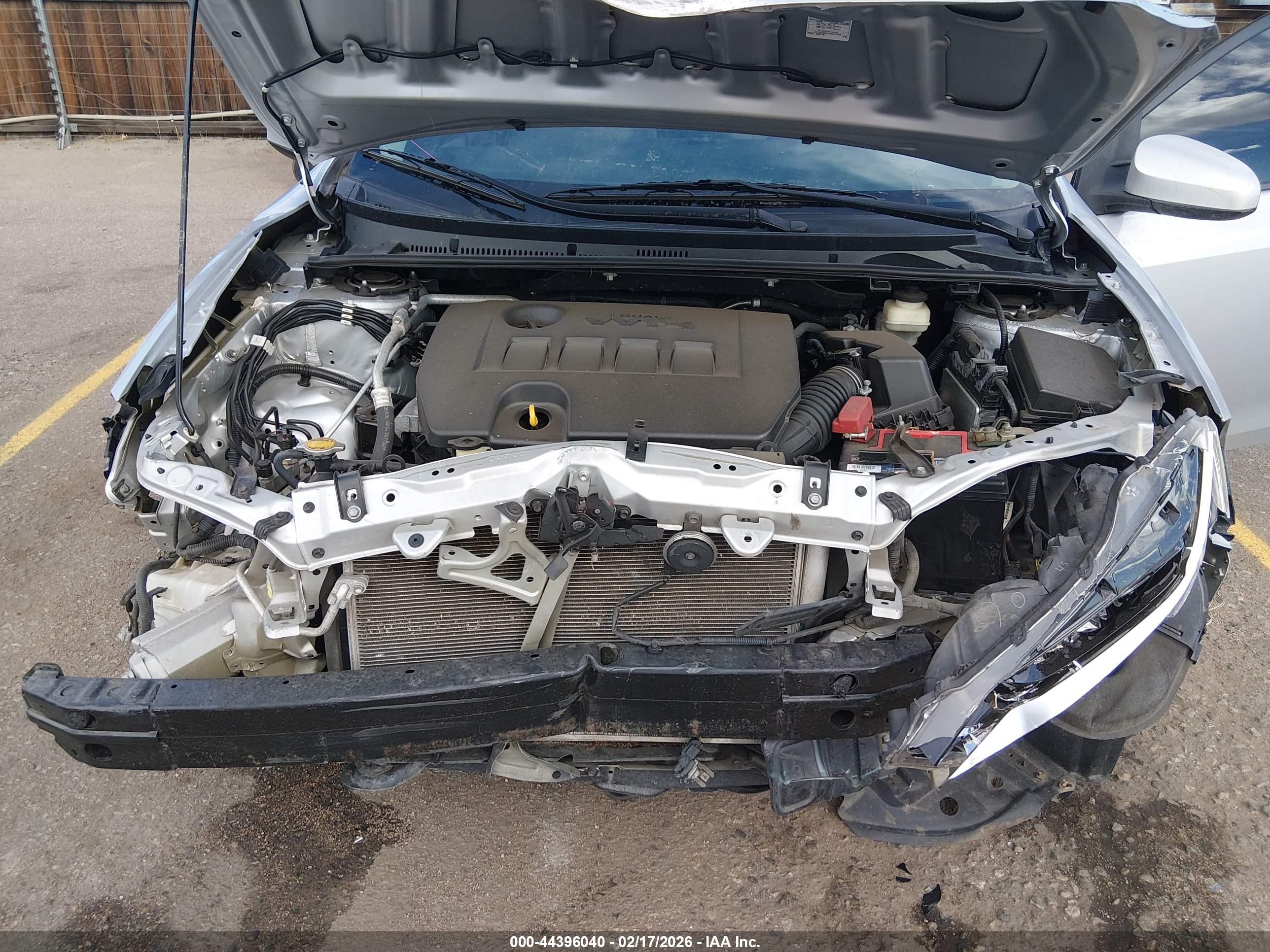 TOYOTA COROLLA image 10
