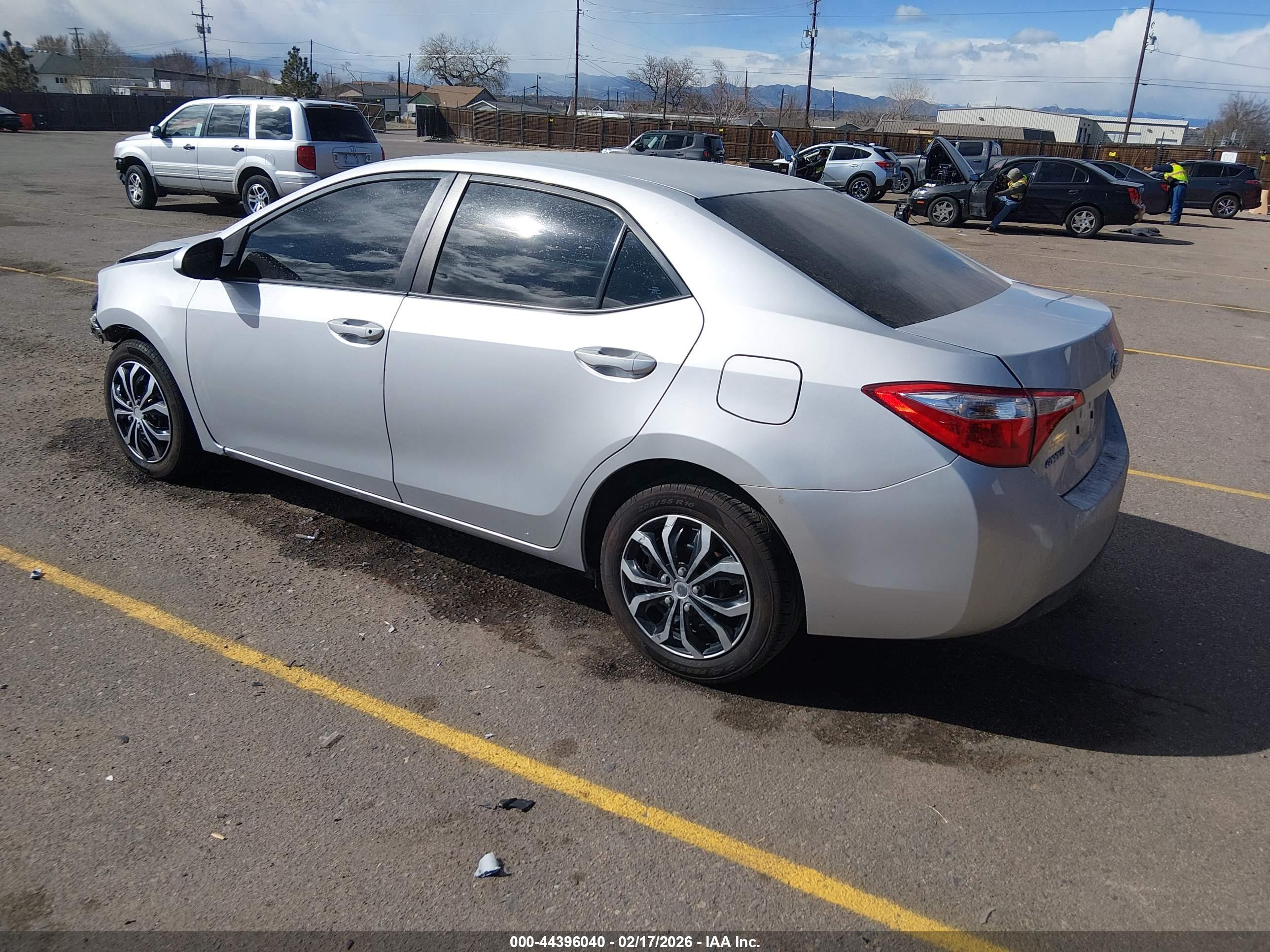 TOYOTA COROLLA image 3