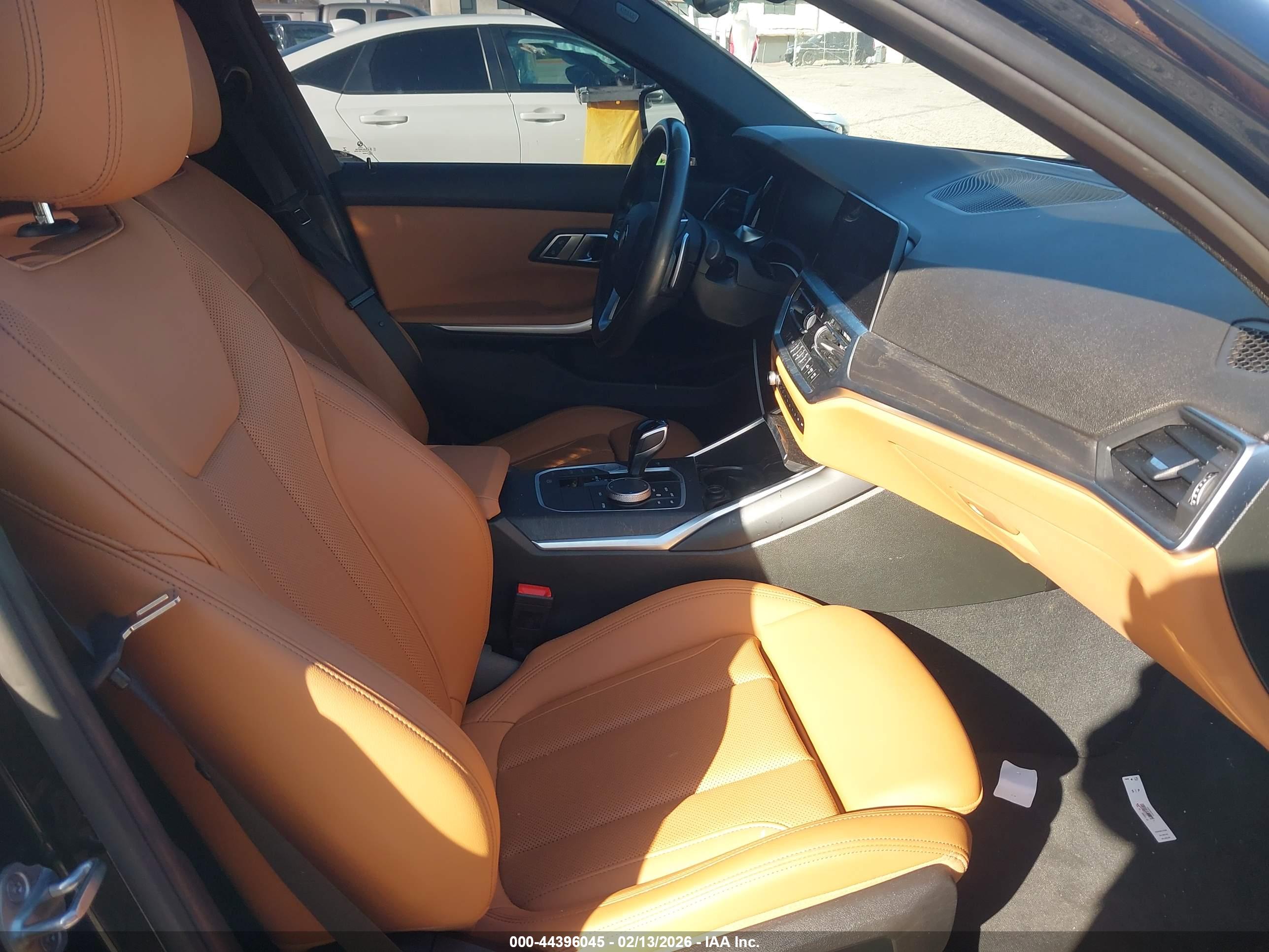 BMW 330I image 5