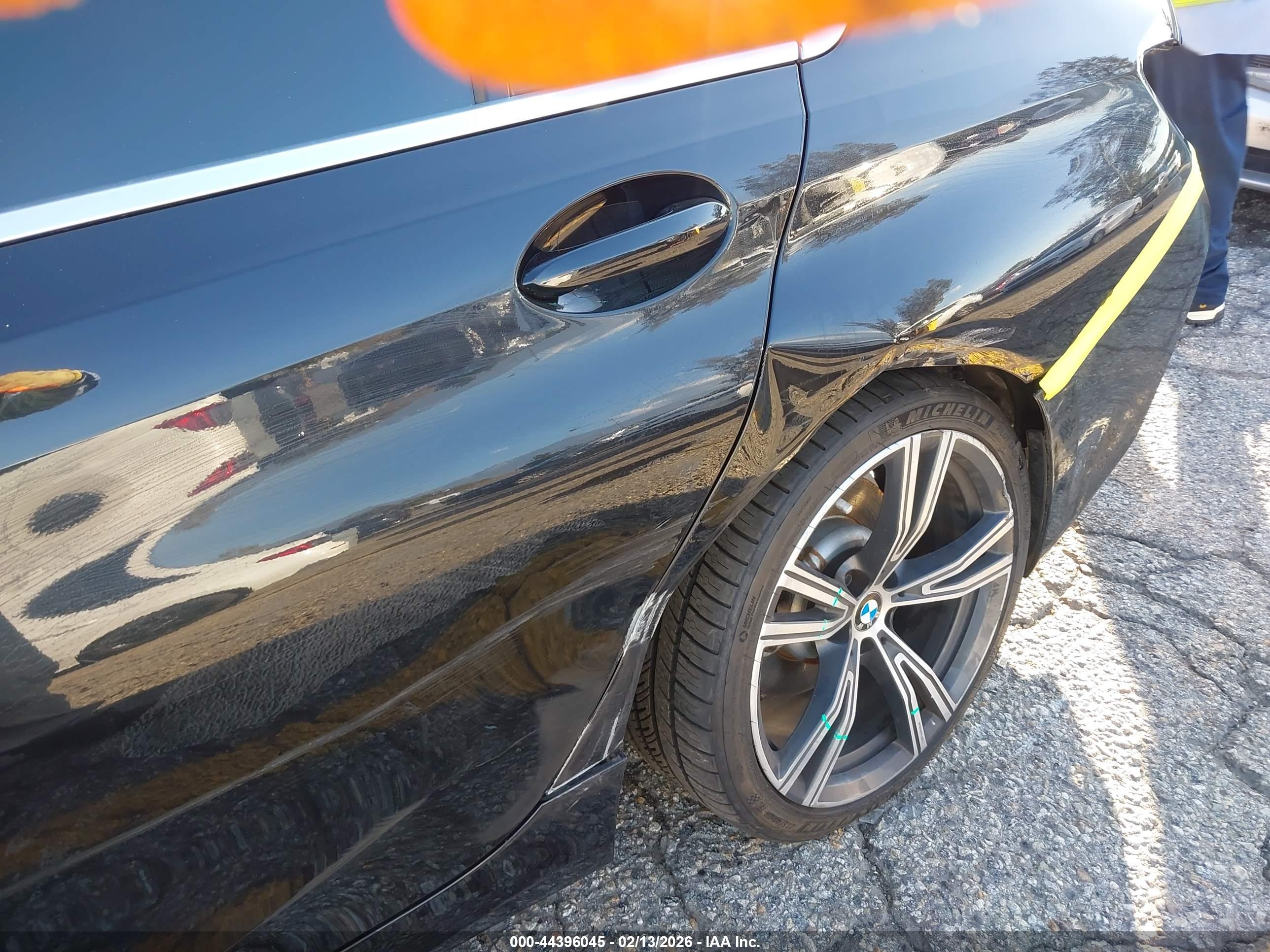 BMW 330I image 6