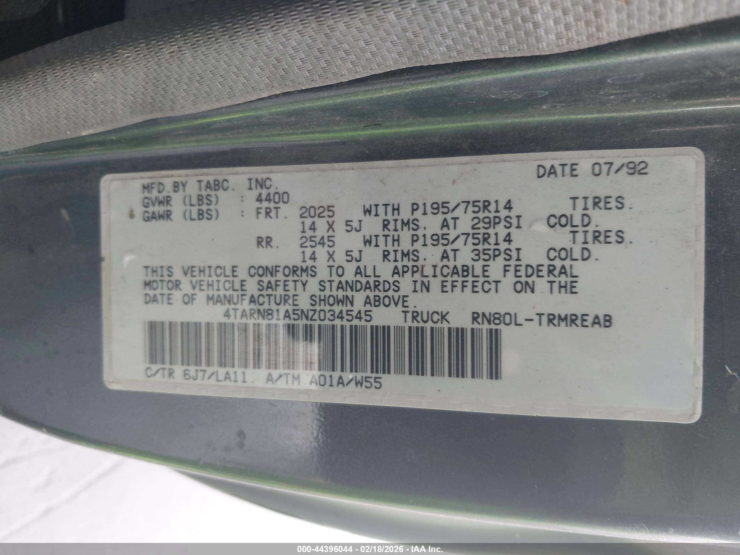 TOYOTA PICKUP image 9