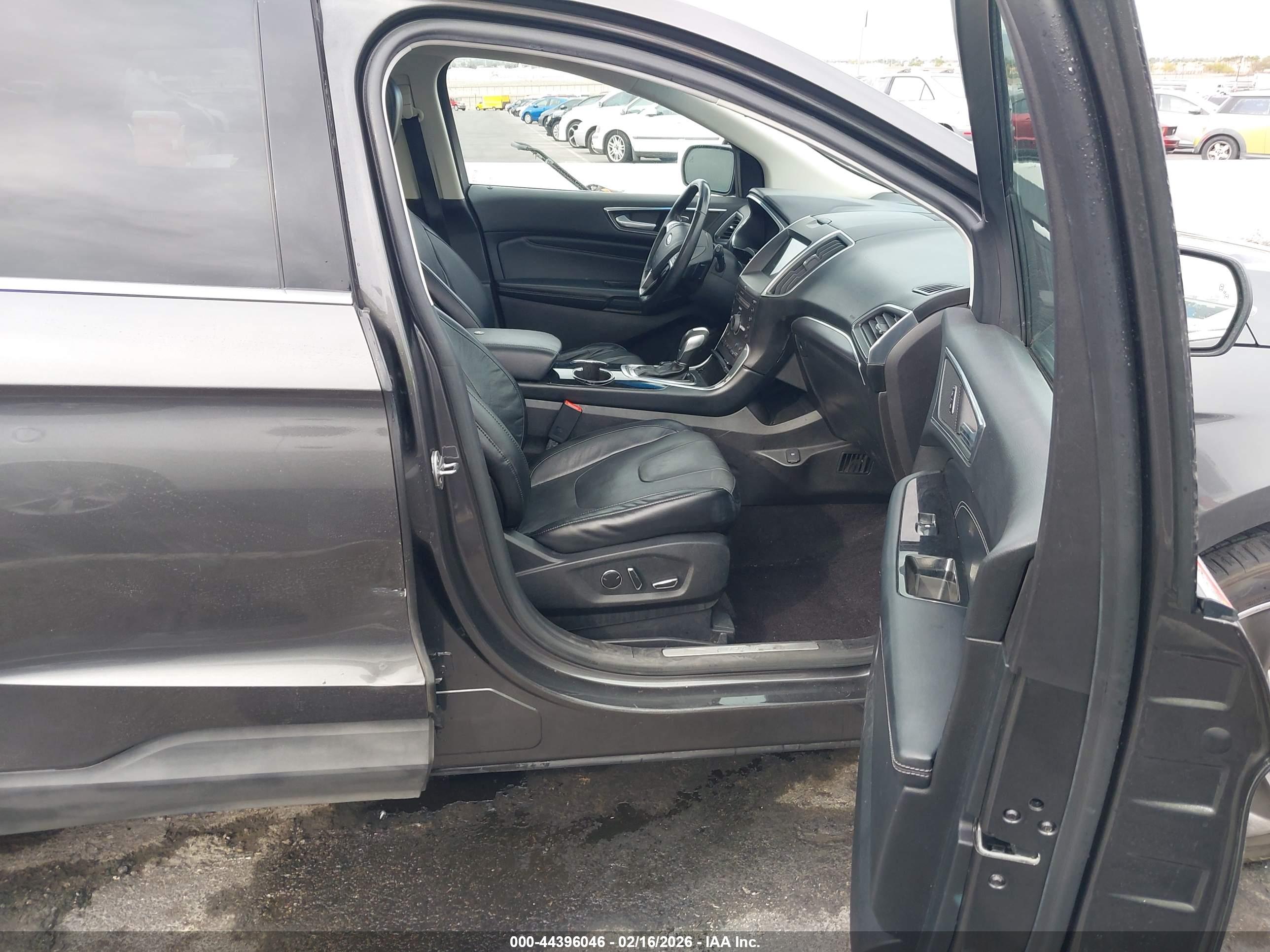 FORD EDGE image 5
