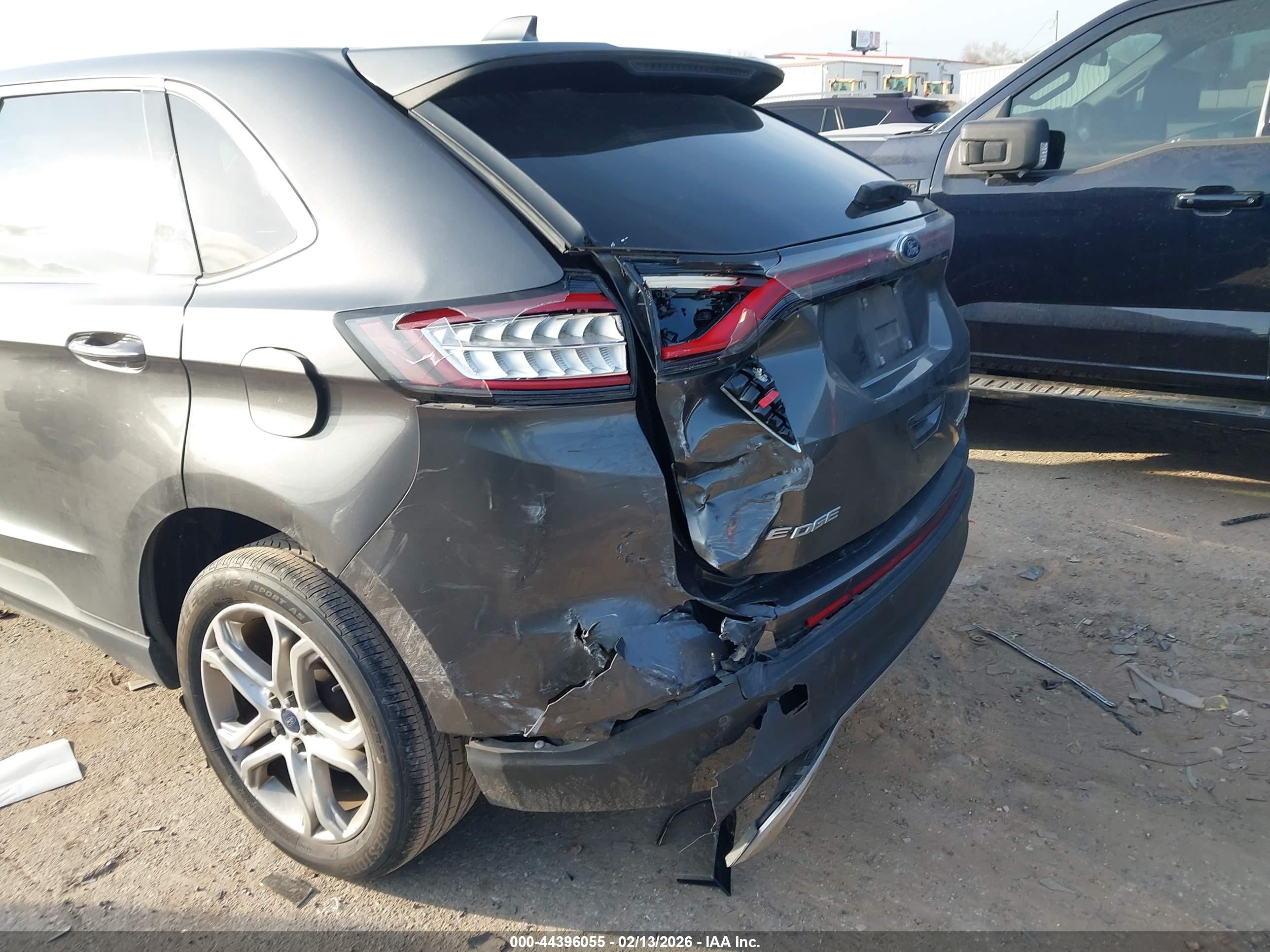 FORD EDGE image 6
