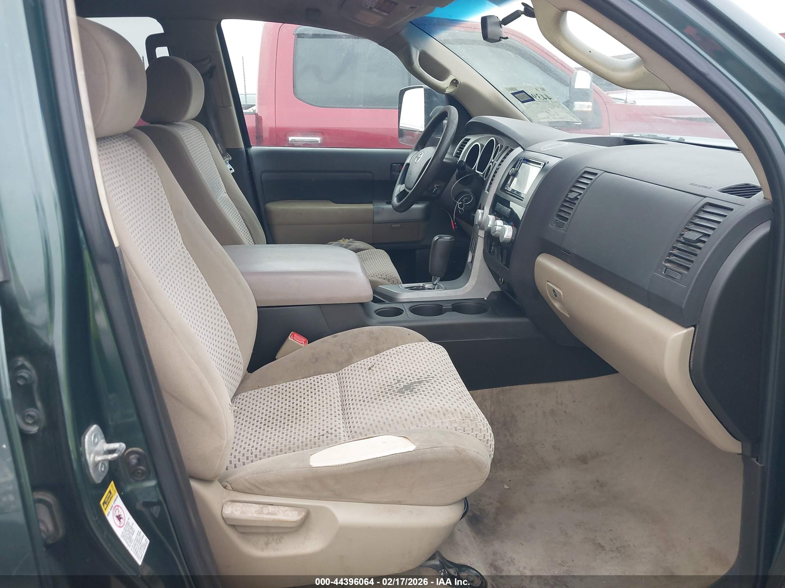 TOYOTA TUNDRA image 5