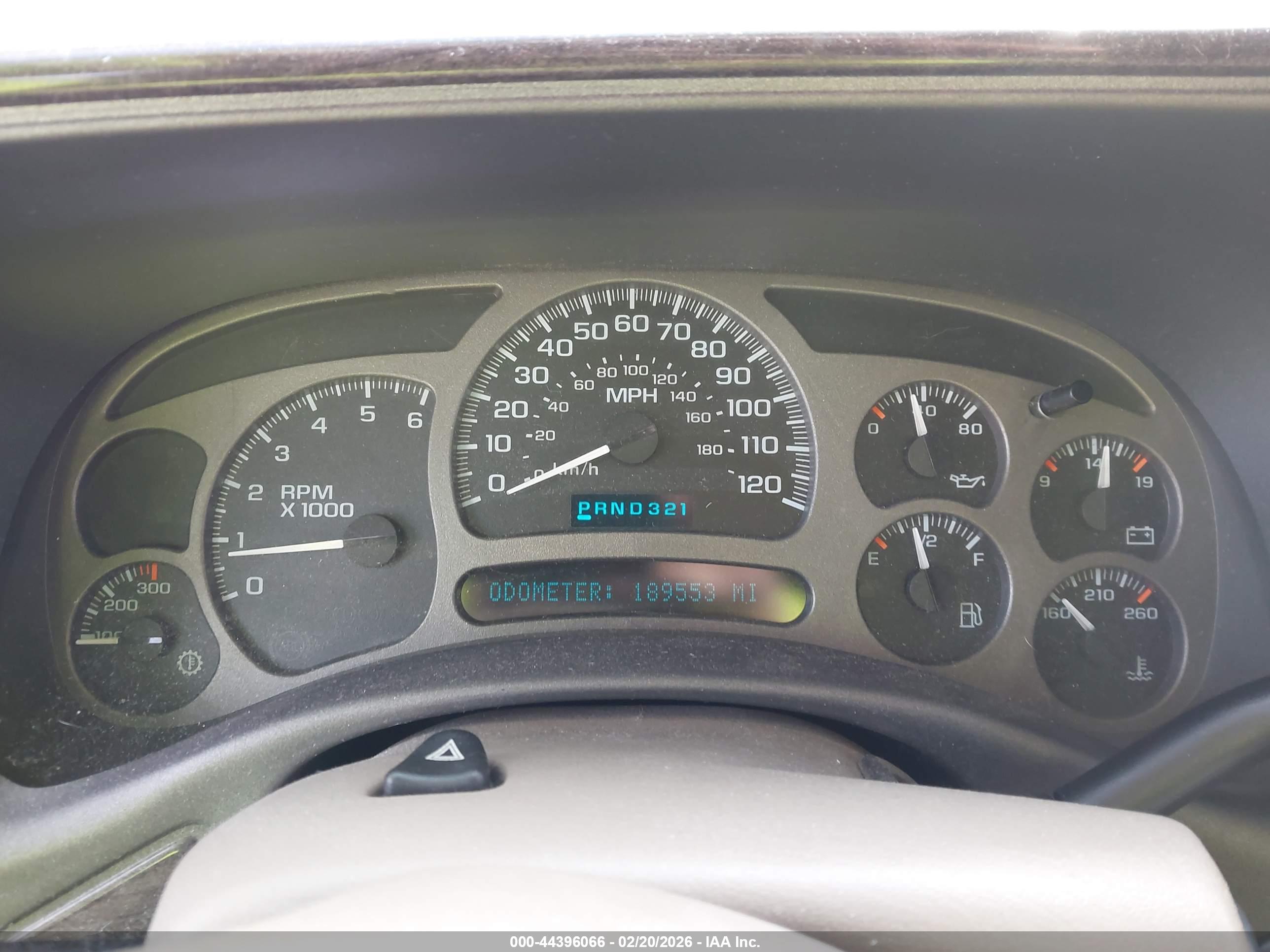 GMC YUKON image 7