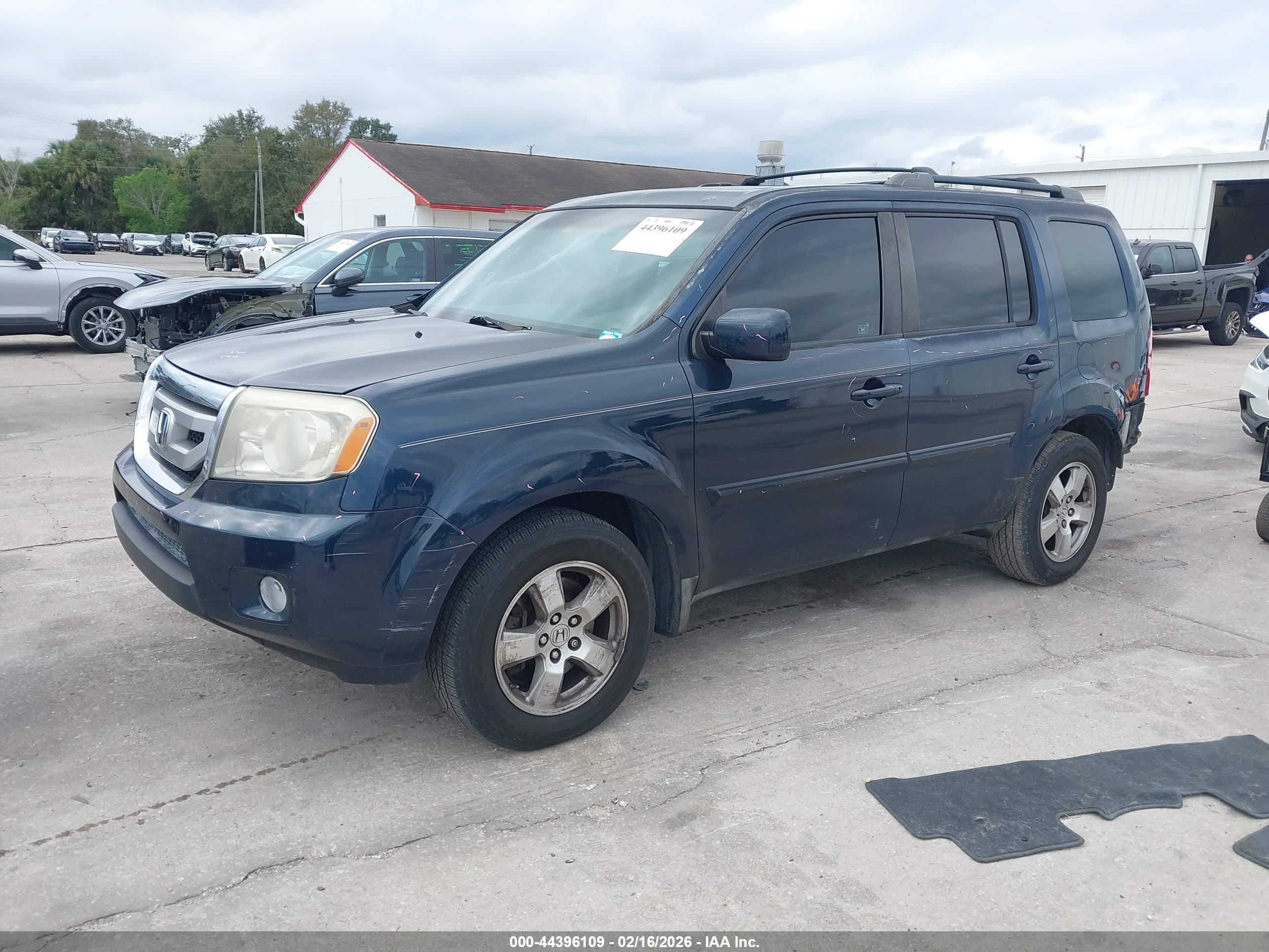 HONDA PILOT image 2