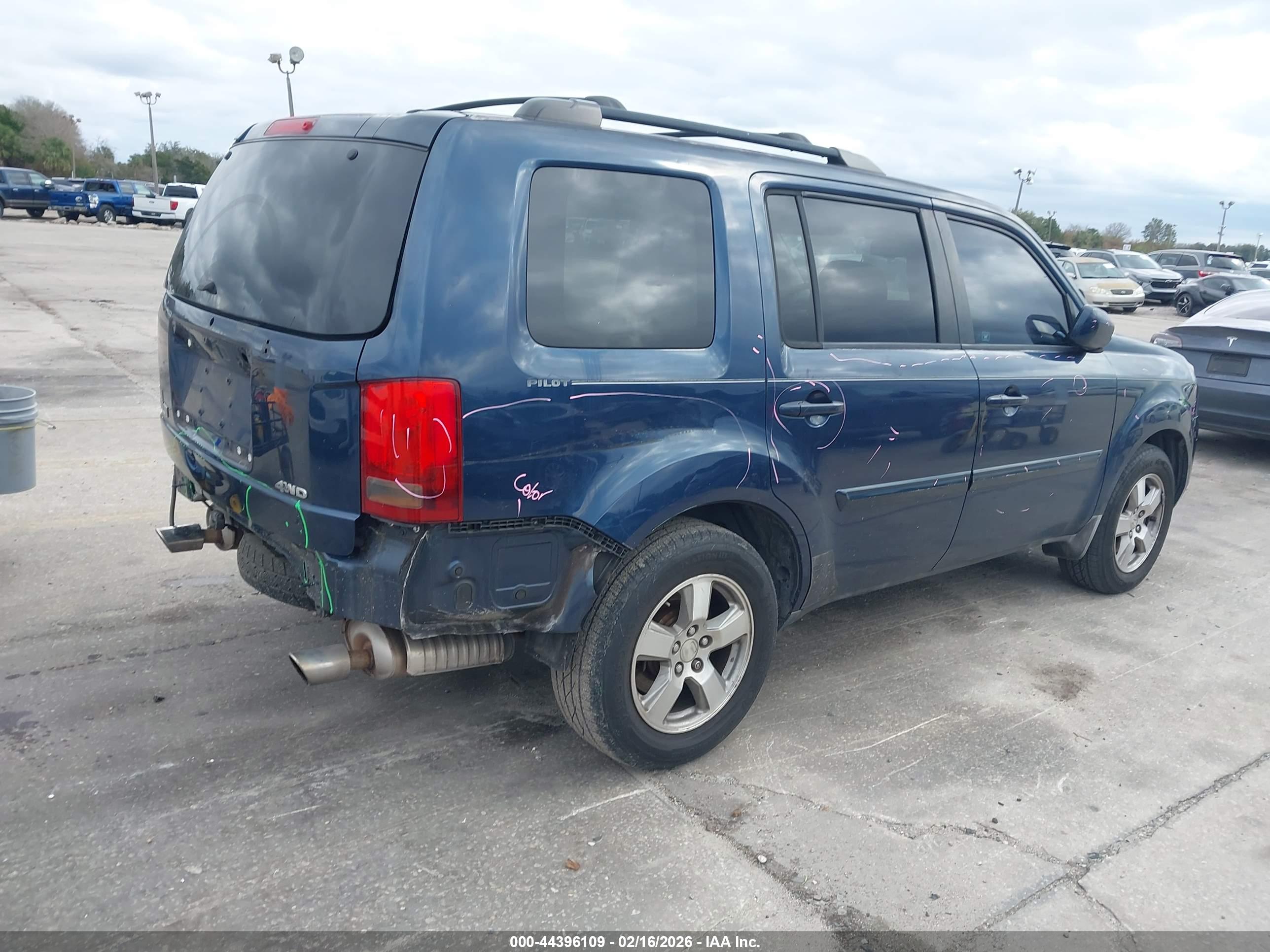 HONDA PILOT image 4