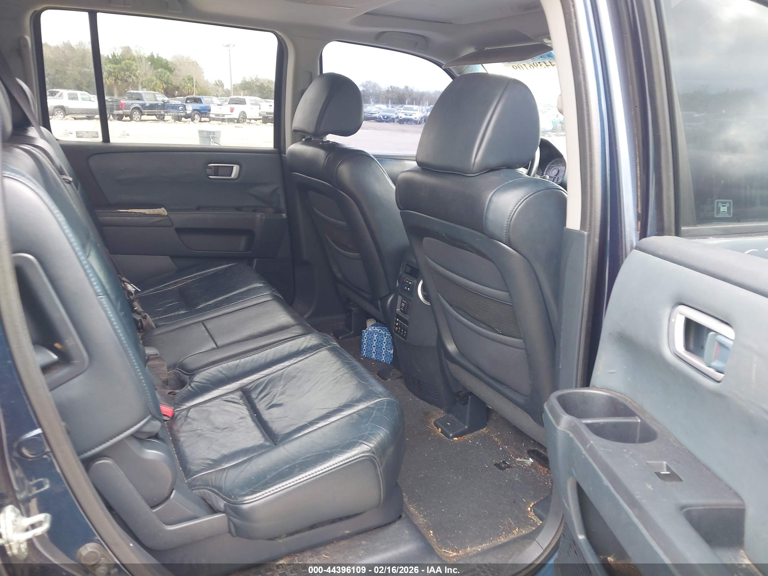 HONDA PILOT image 8