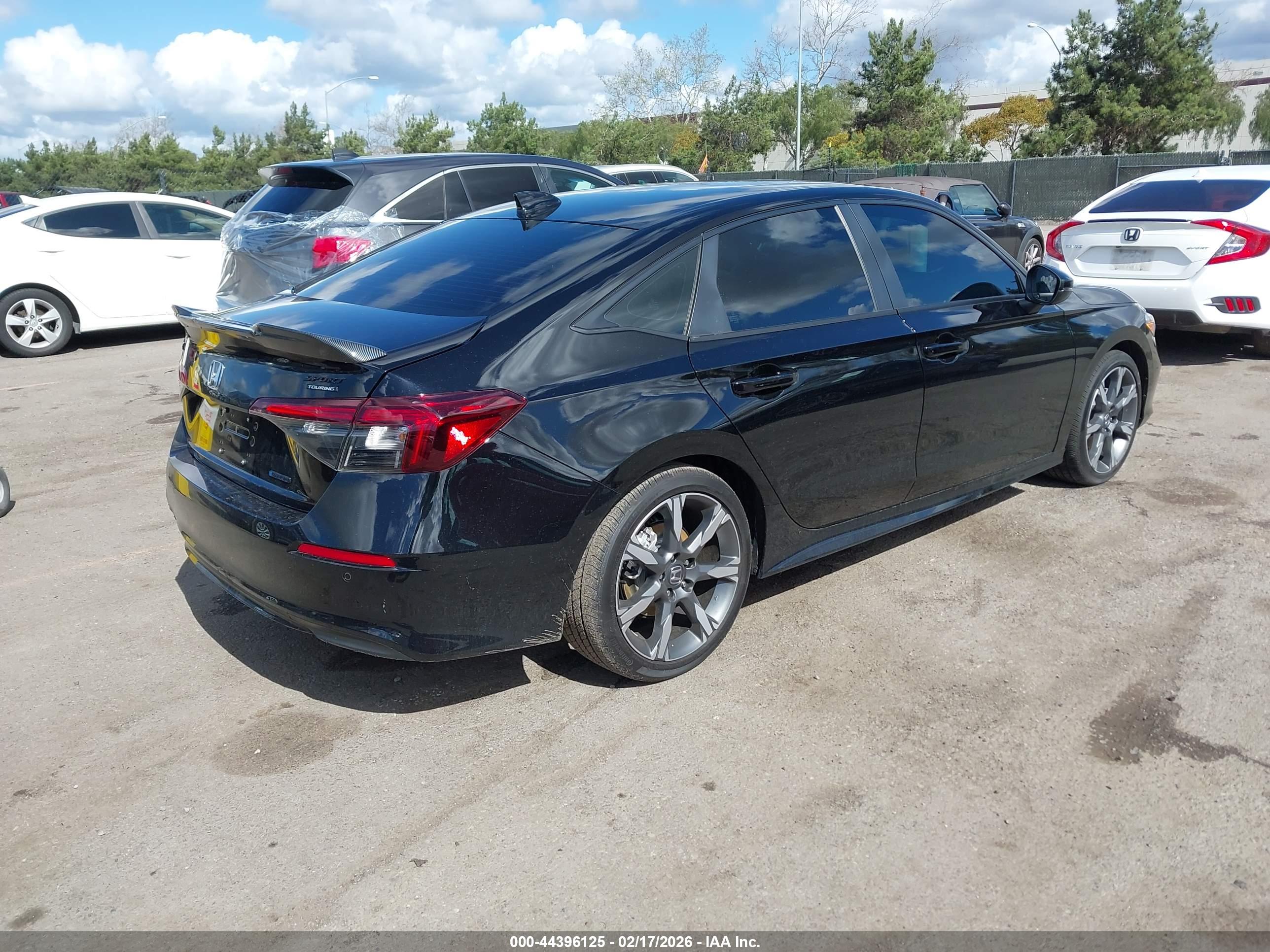 HONDA CIVIC image 4