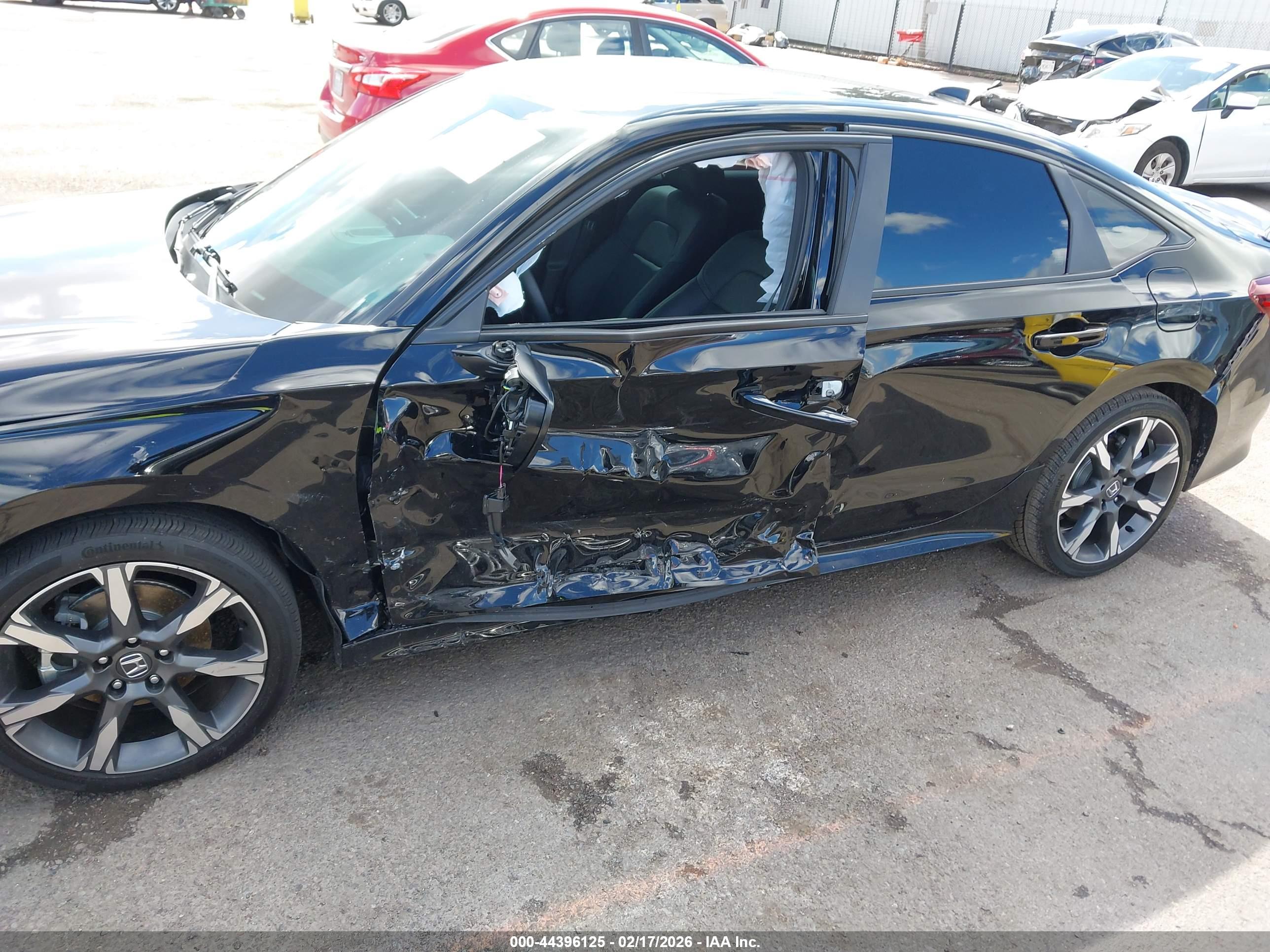 HONDA CIVIC image 6