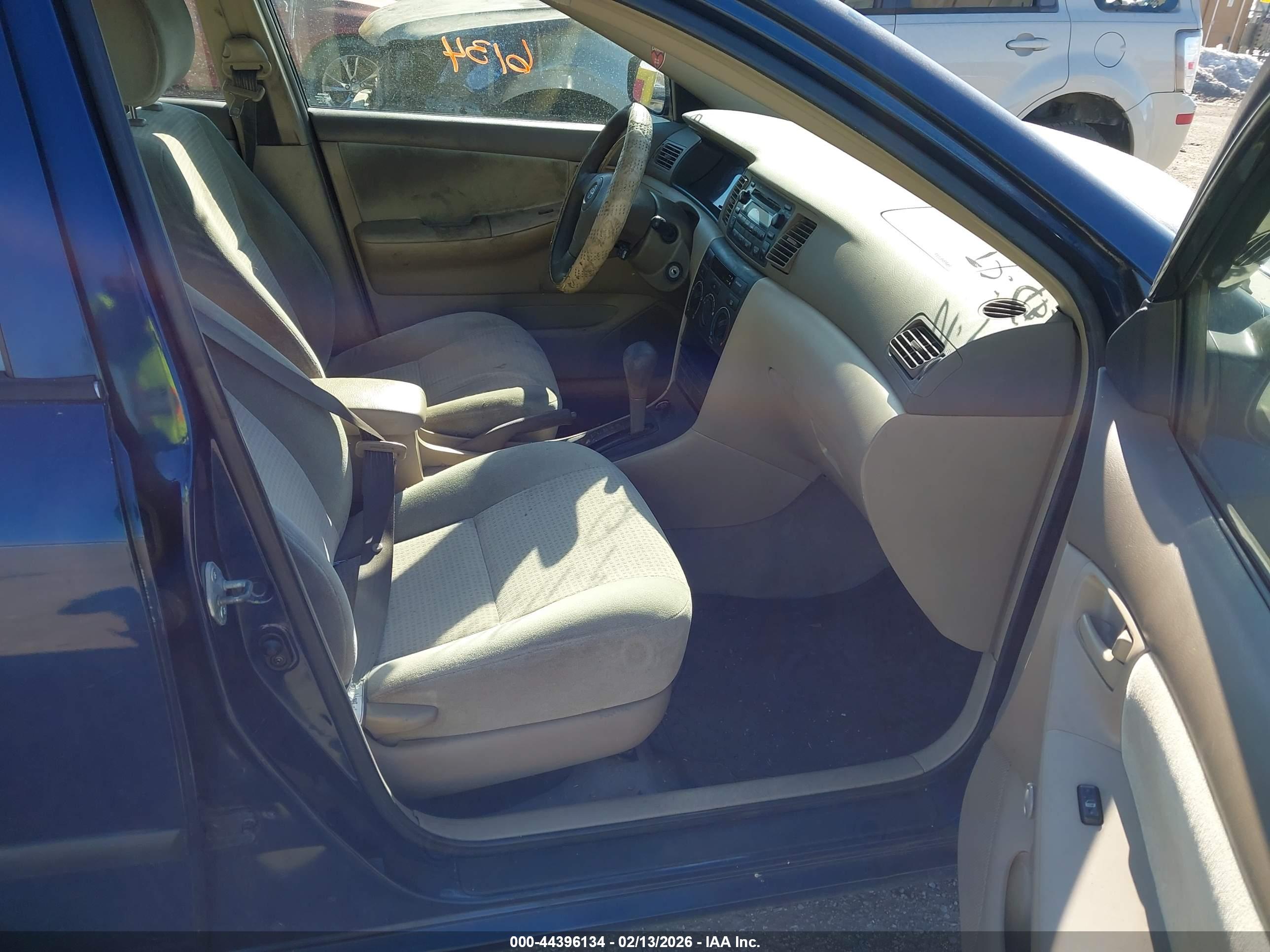 TOYOTA COROLLA image 5