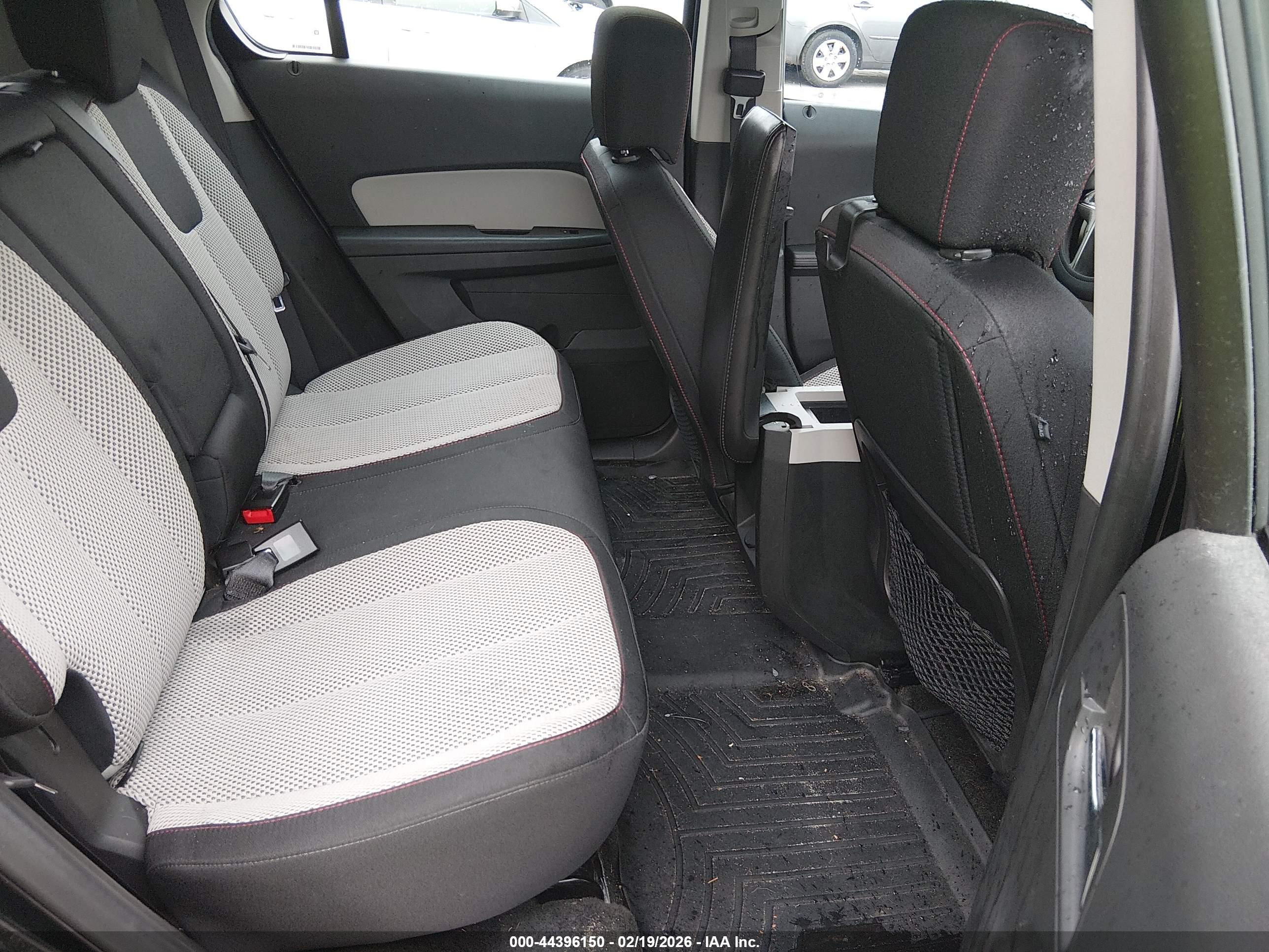 CHEVROLET EQUINOX image 8