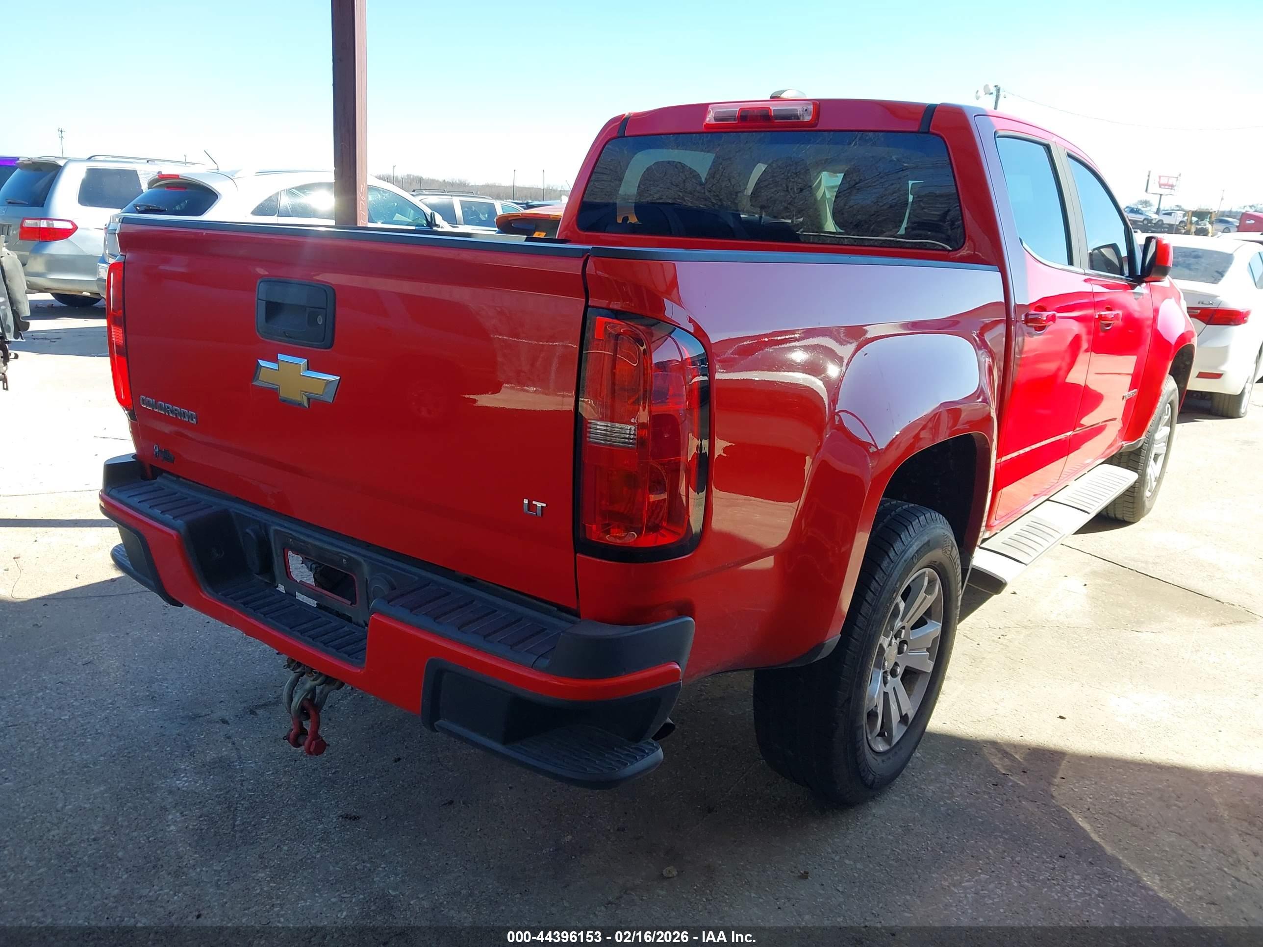 CHEVROLET COLORADO image 4