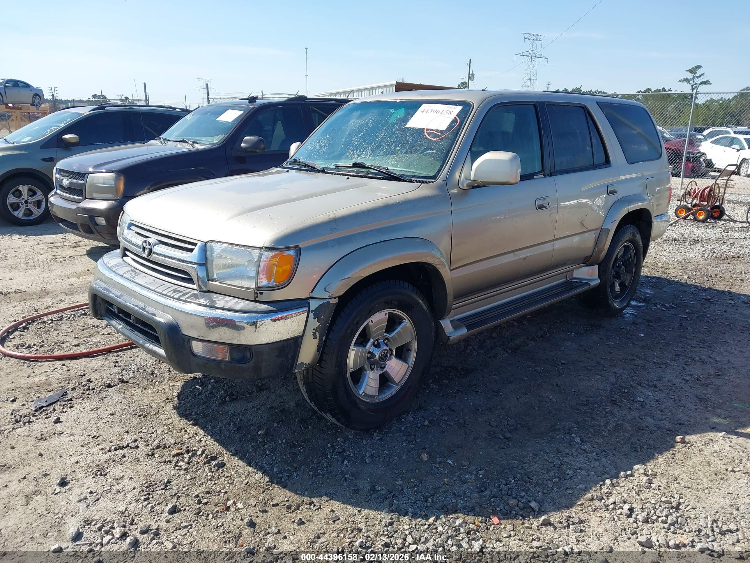 TOYOTA 4RUNNER image 2