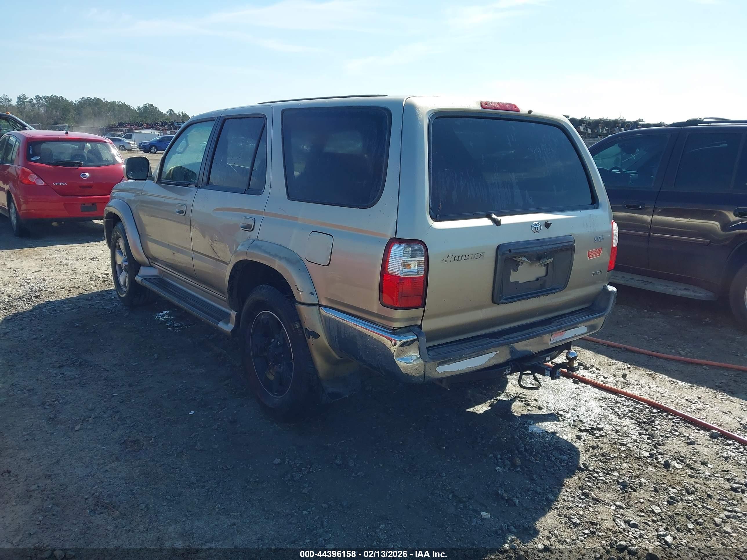 TOYOTA 4RUNNER image 3
