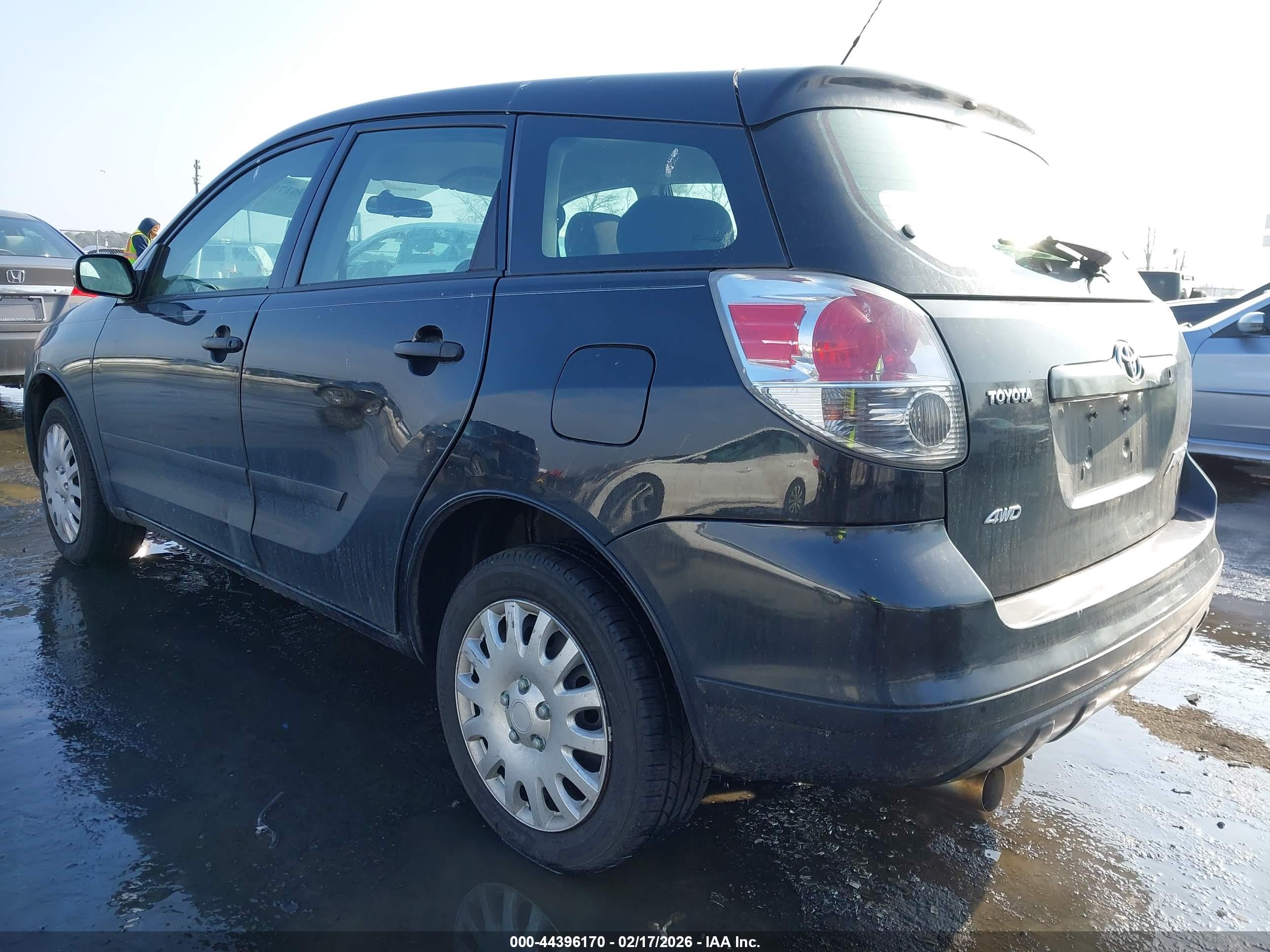 TOYOTA MATRIX image 3