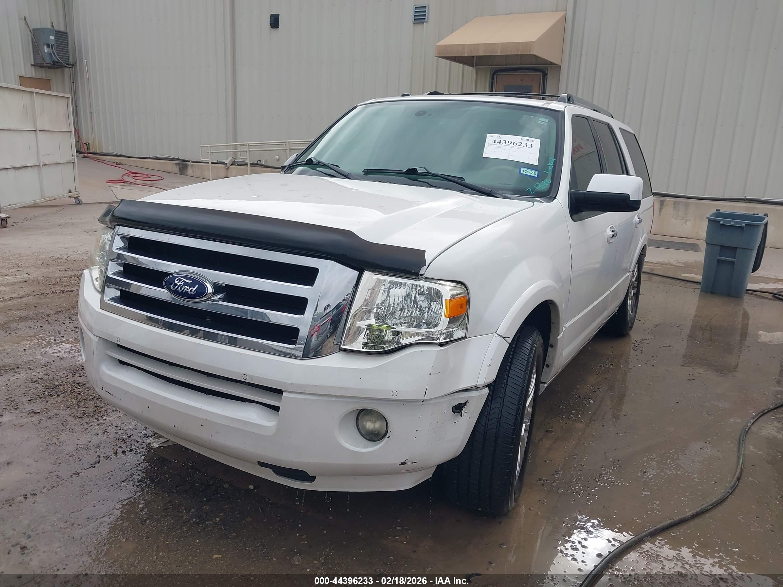 FORD EXPEDITION image 2
