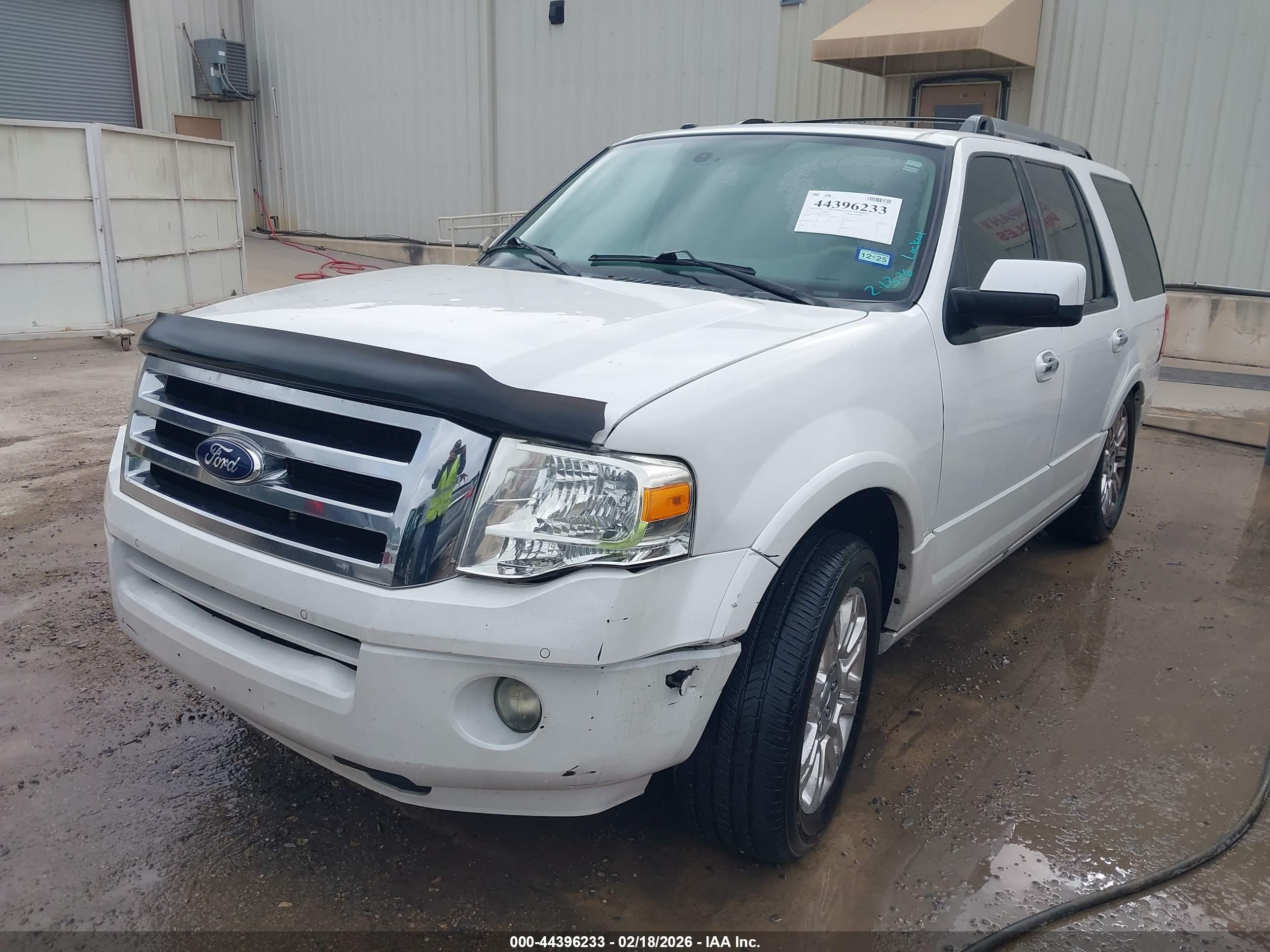 FORD EXPEDITION image 6