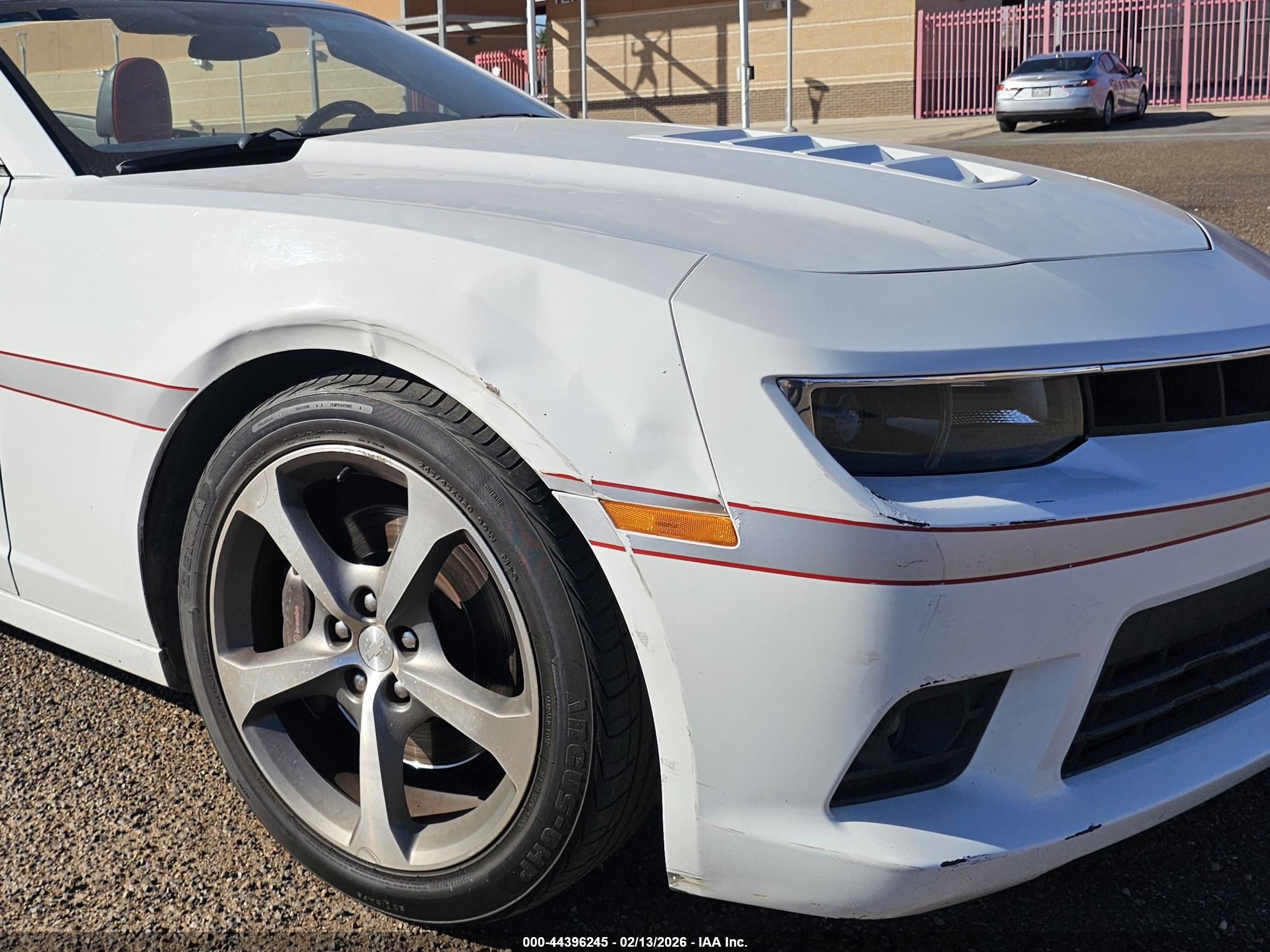 CHEVROLET CAMARO image 6