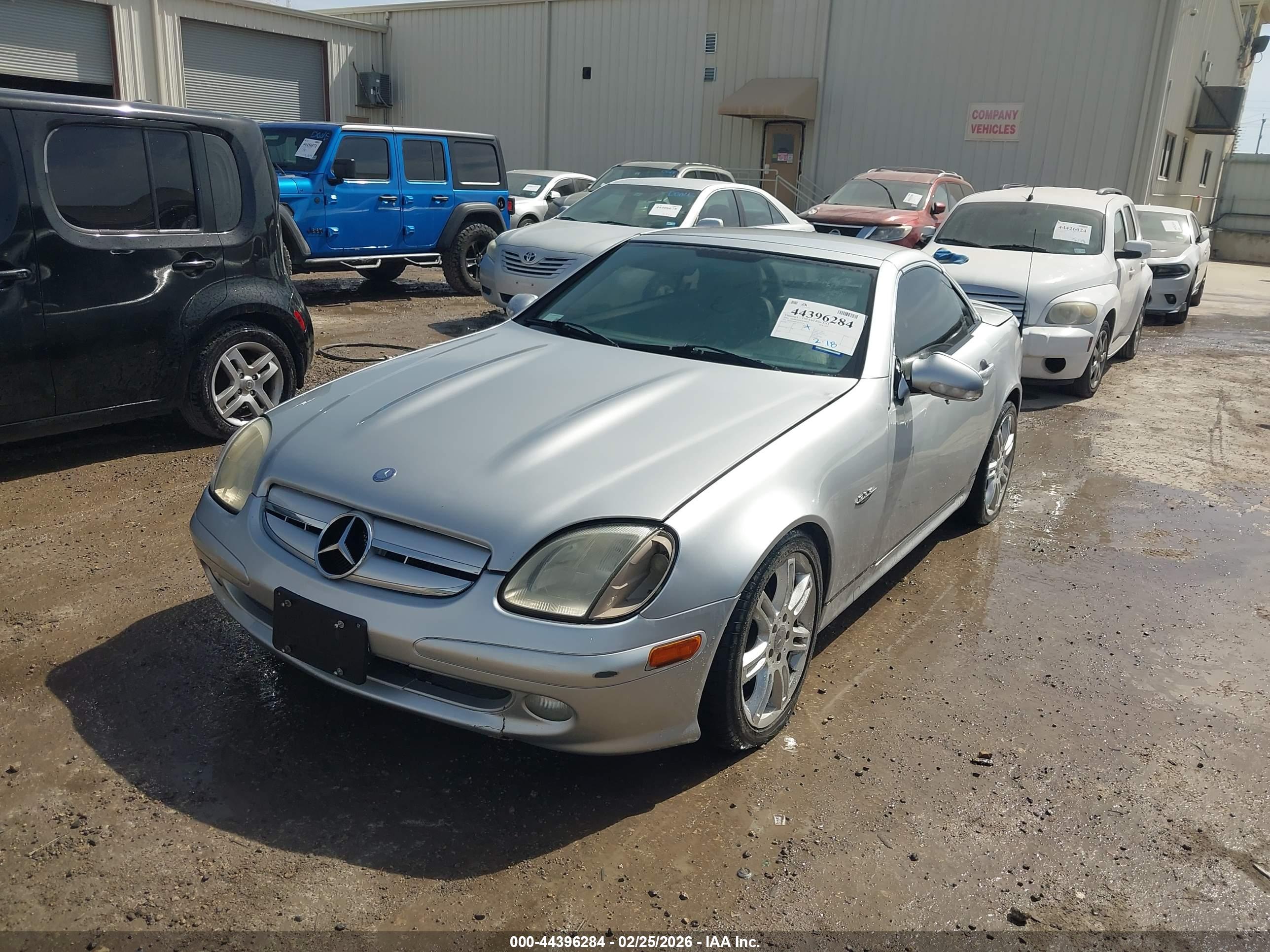 MERCEDES-BENZ SLK image 2
