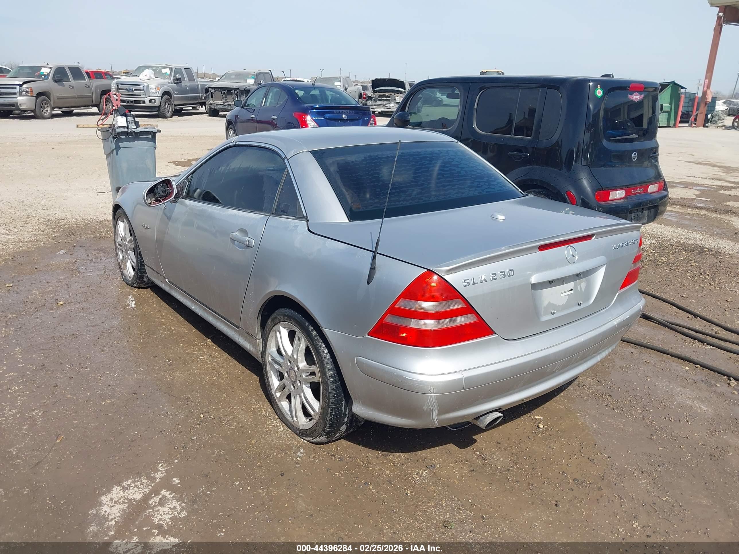 MERCEDES-BENZ SLK image 3