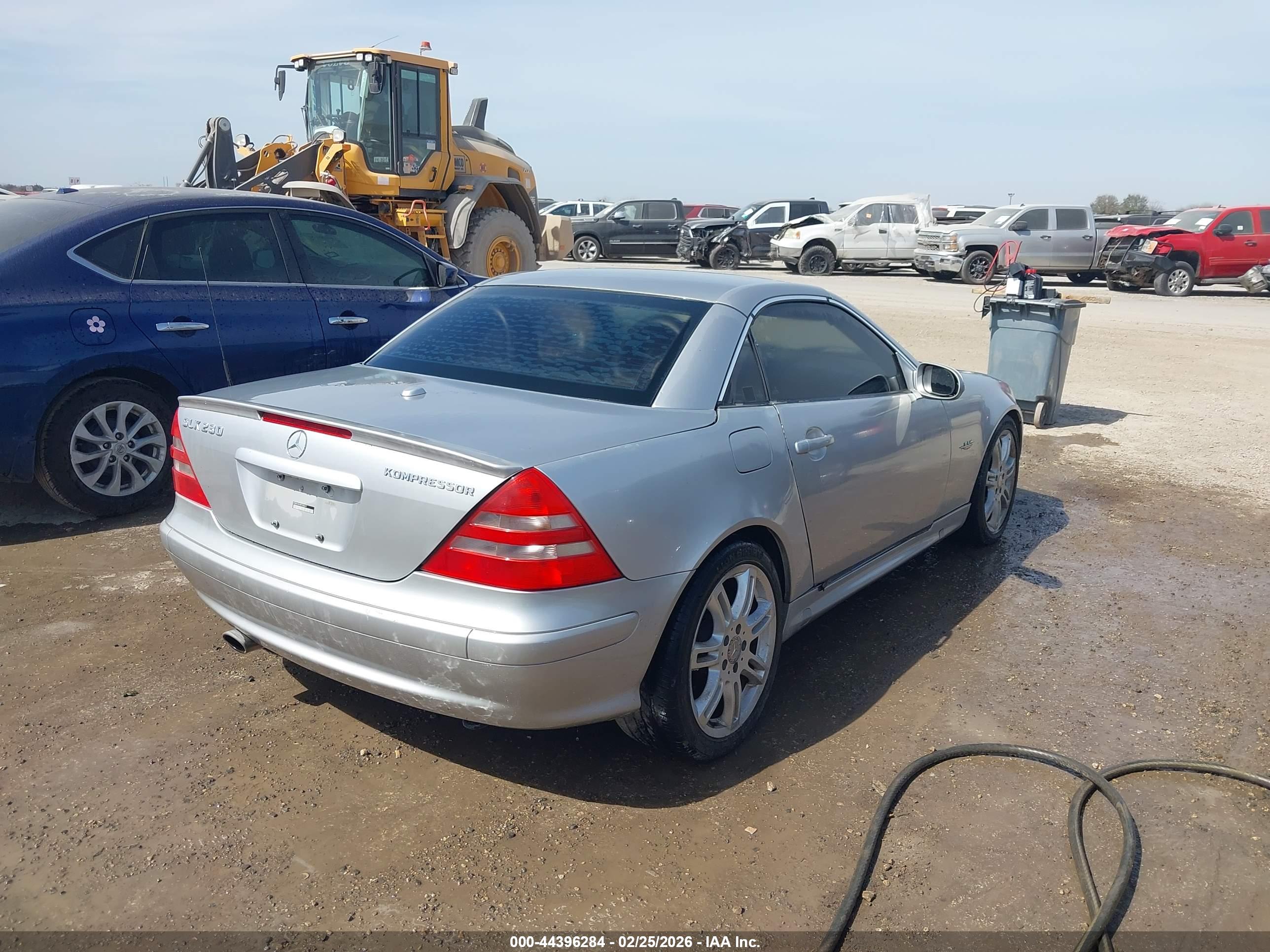 MERCEDES-BENZ SLK image 4