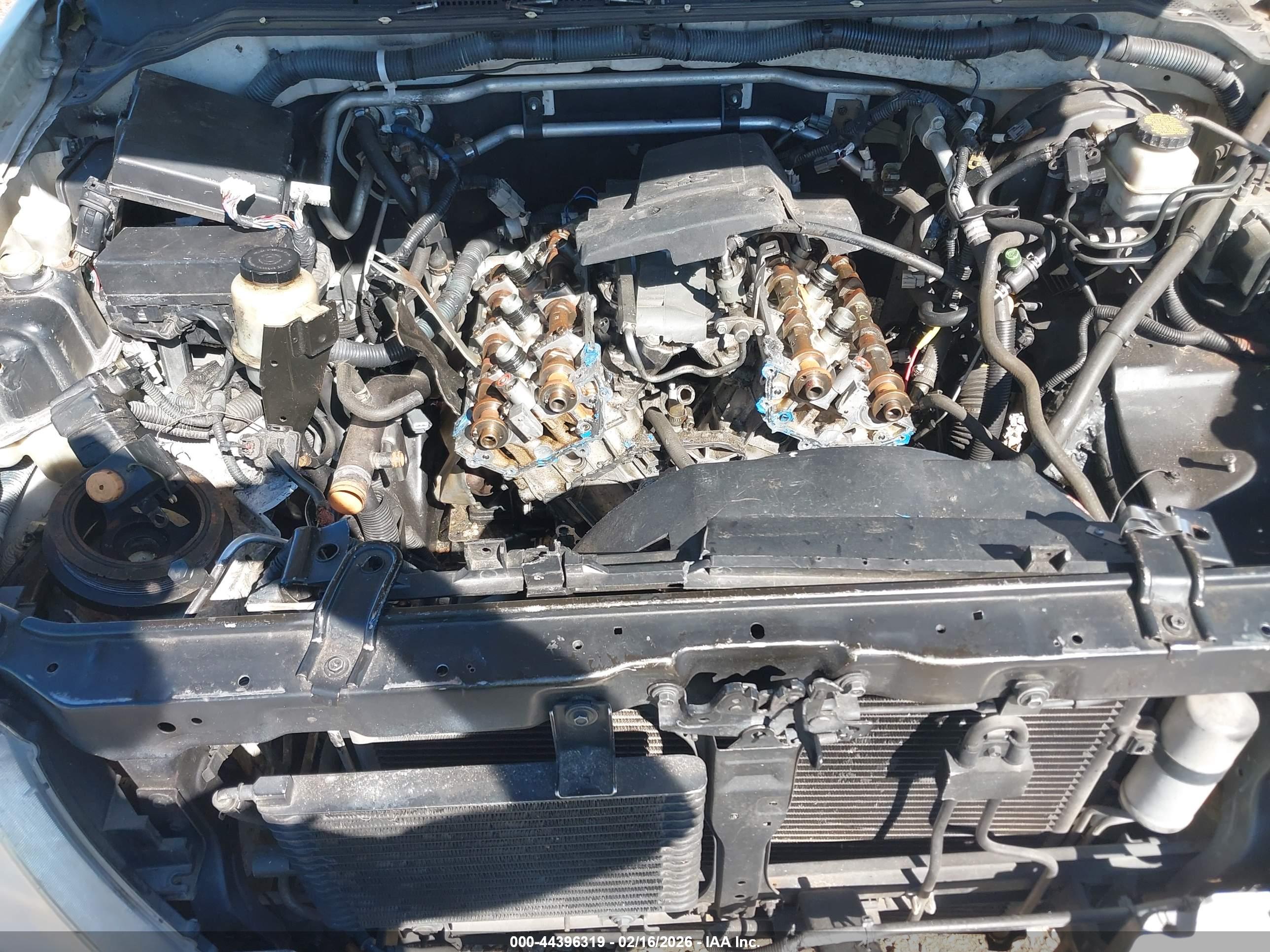 NISSAN FRONTIER image 10