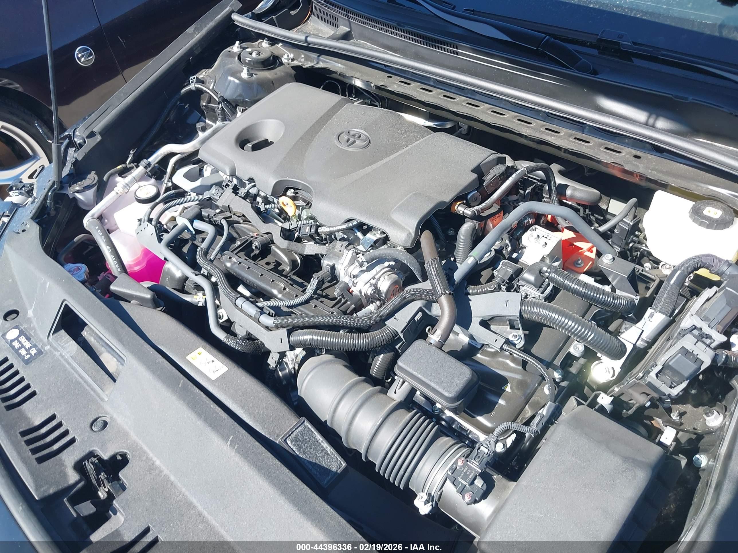 TOYOTA CAMRY image 10