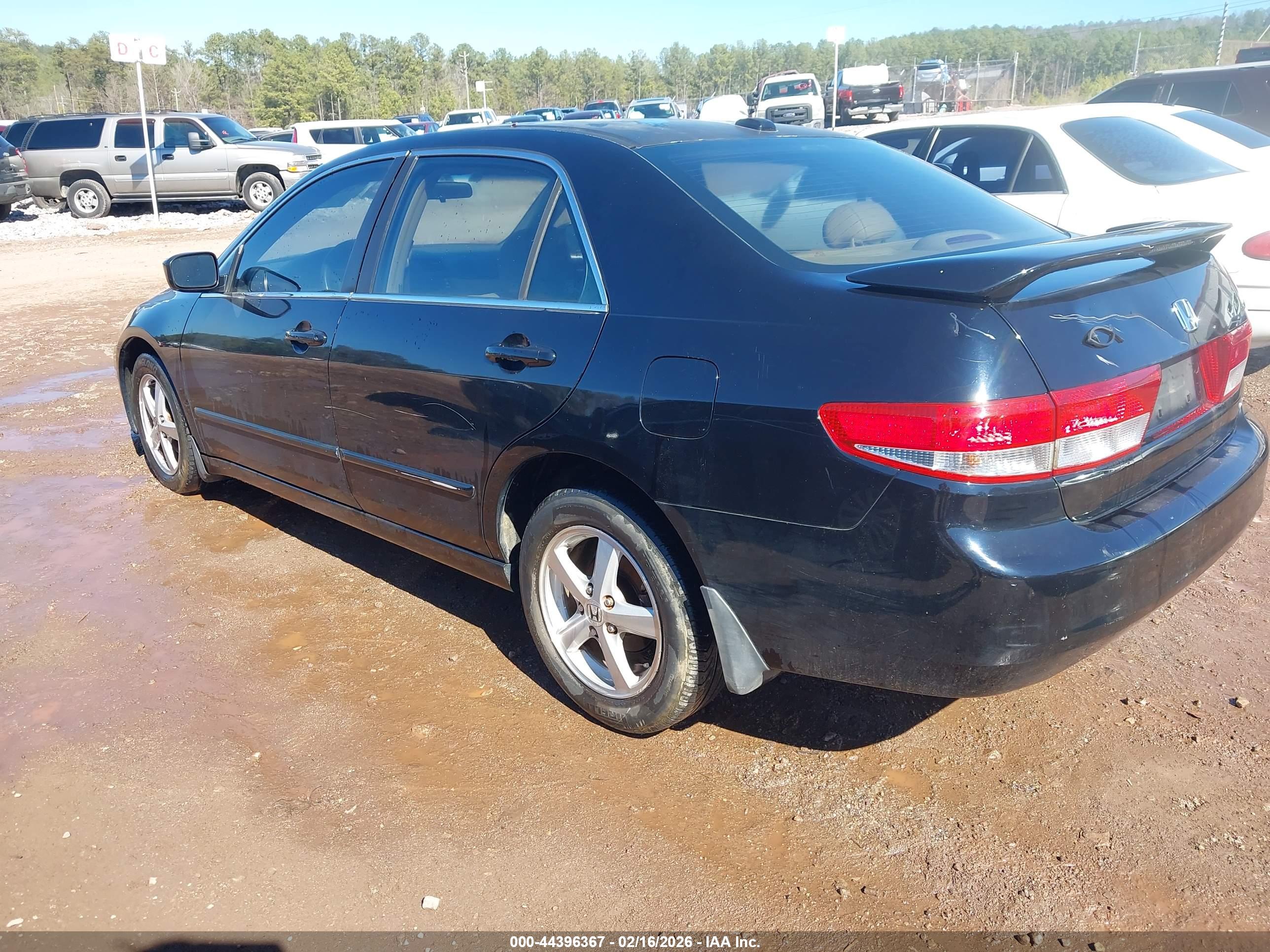 HONDA ACCORD image 3