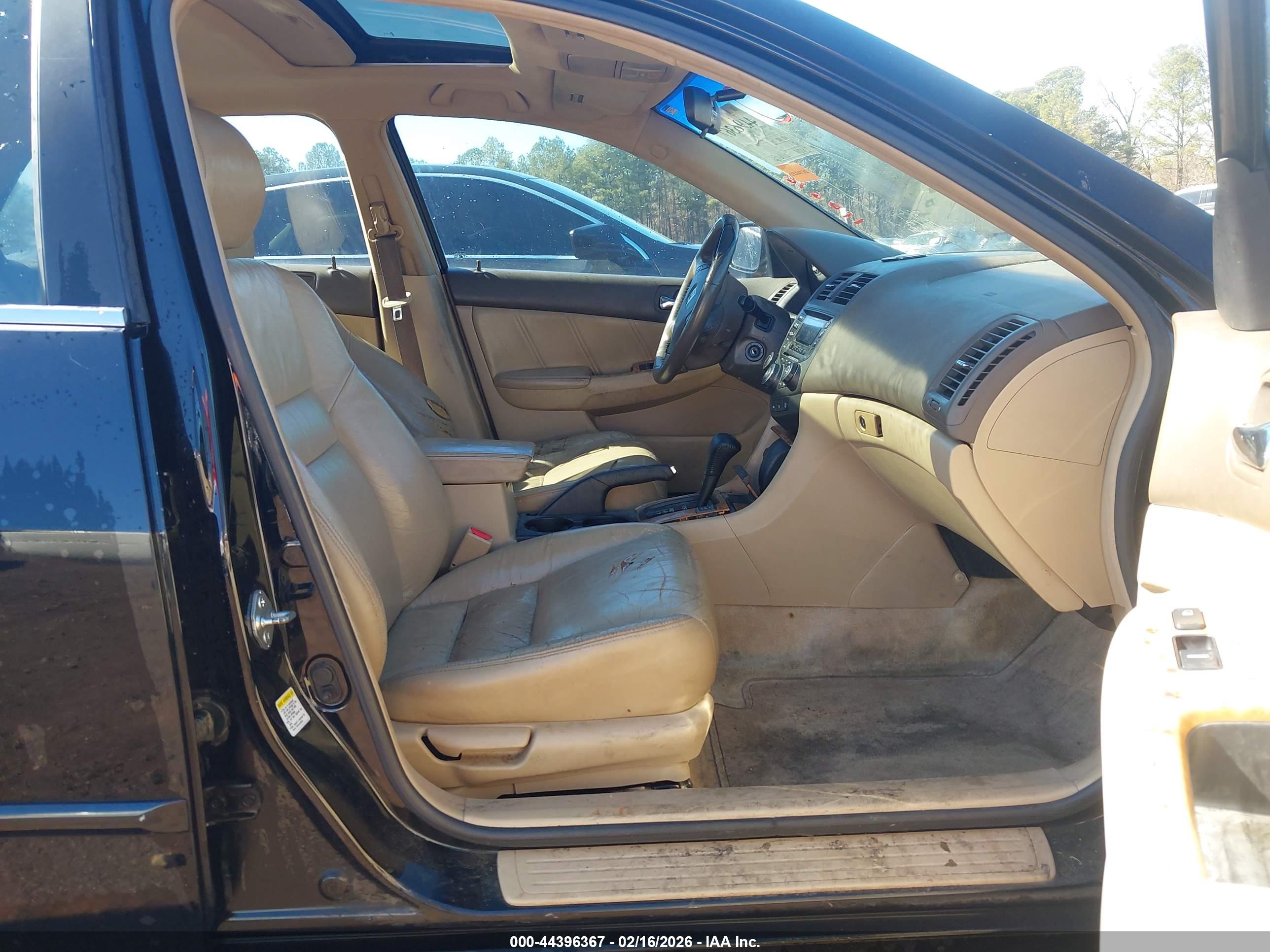 HONDA ACCORD image 5