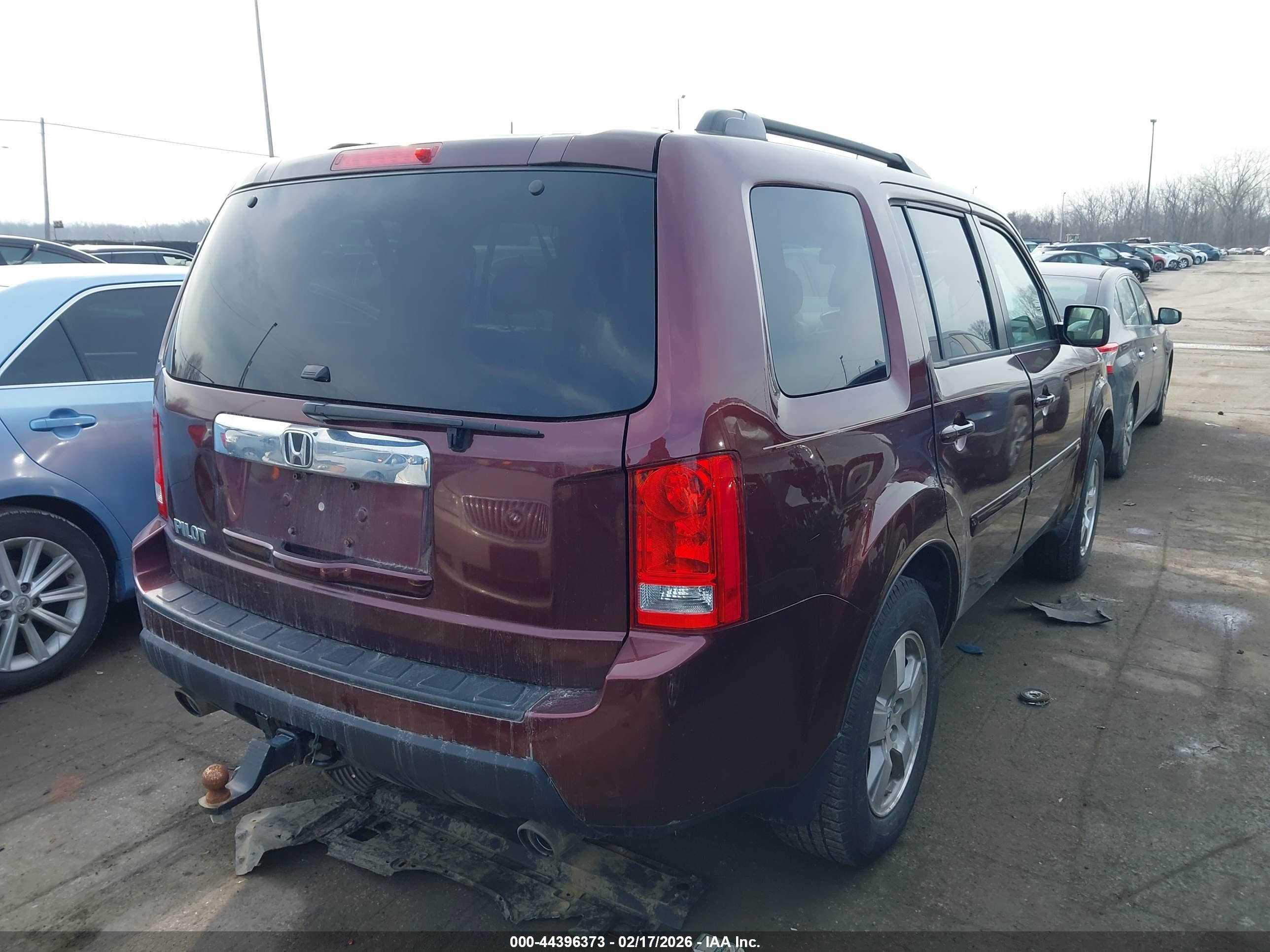 HONDA PILOT image 4