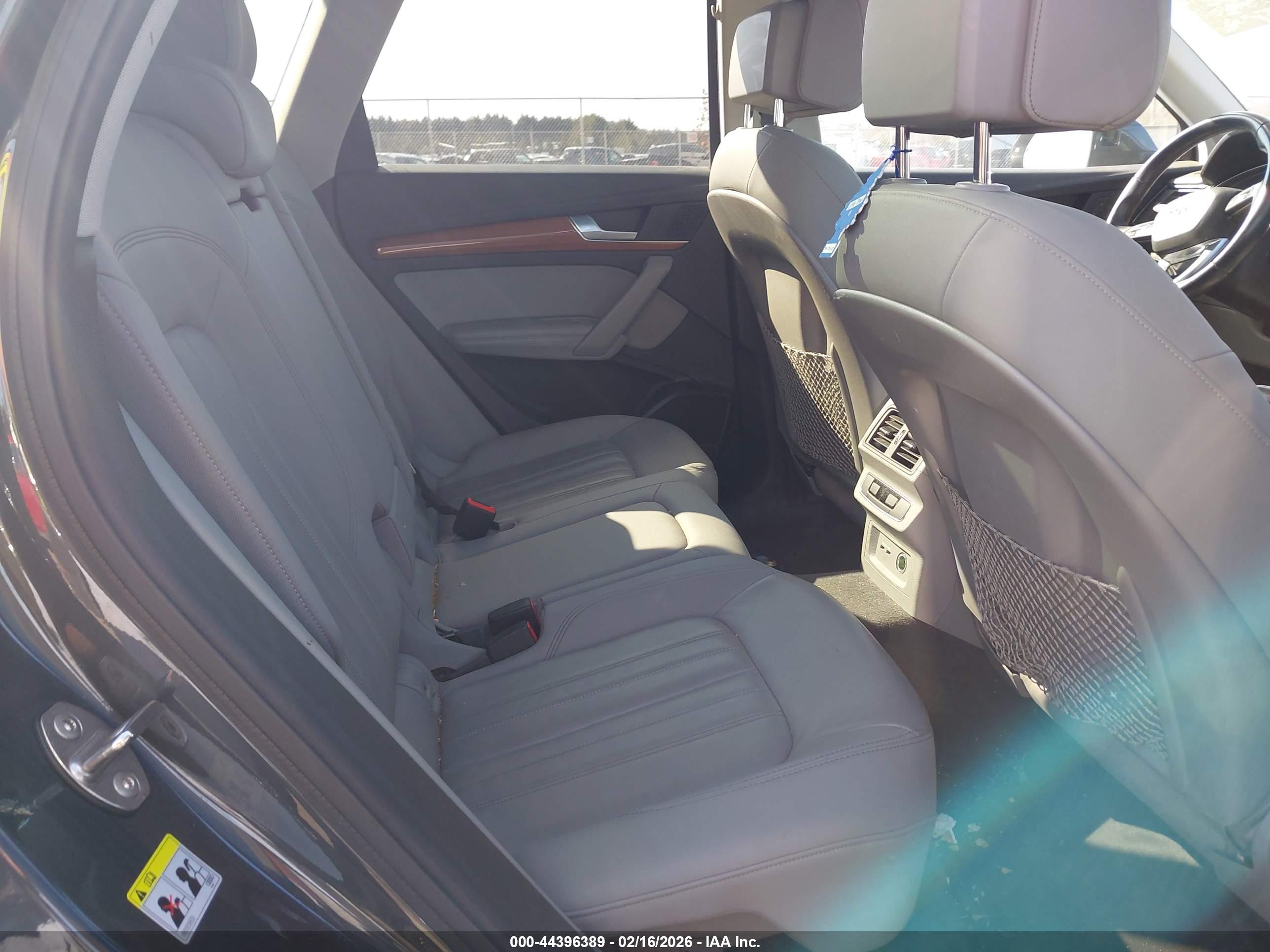 AUDI Q5 image 8