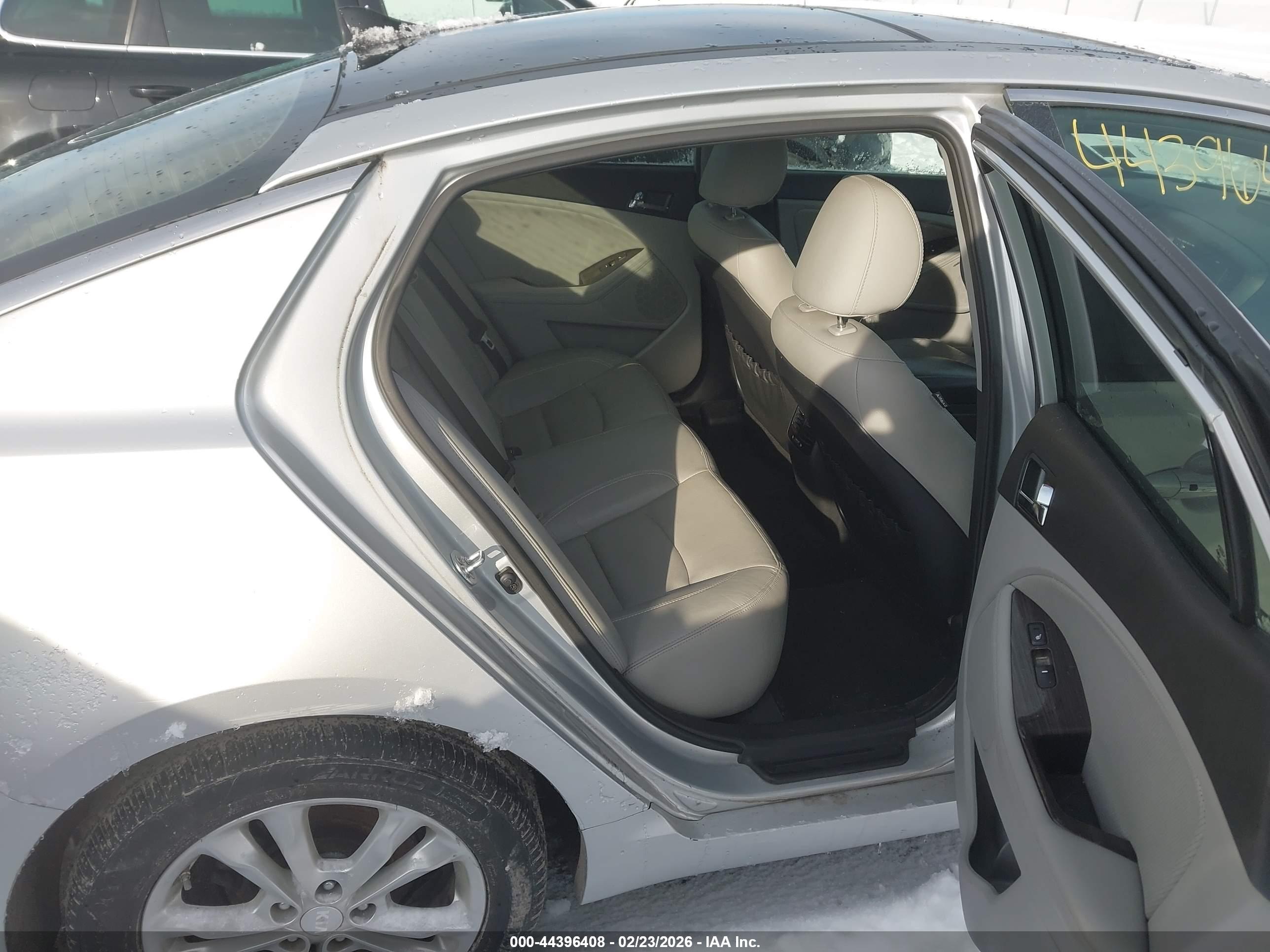 KIA OPTIMA image 8