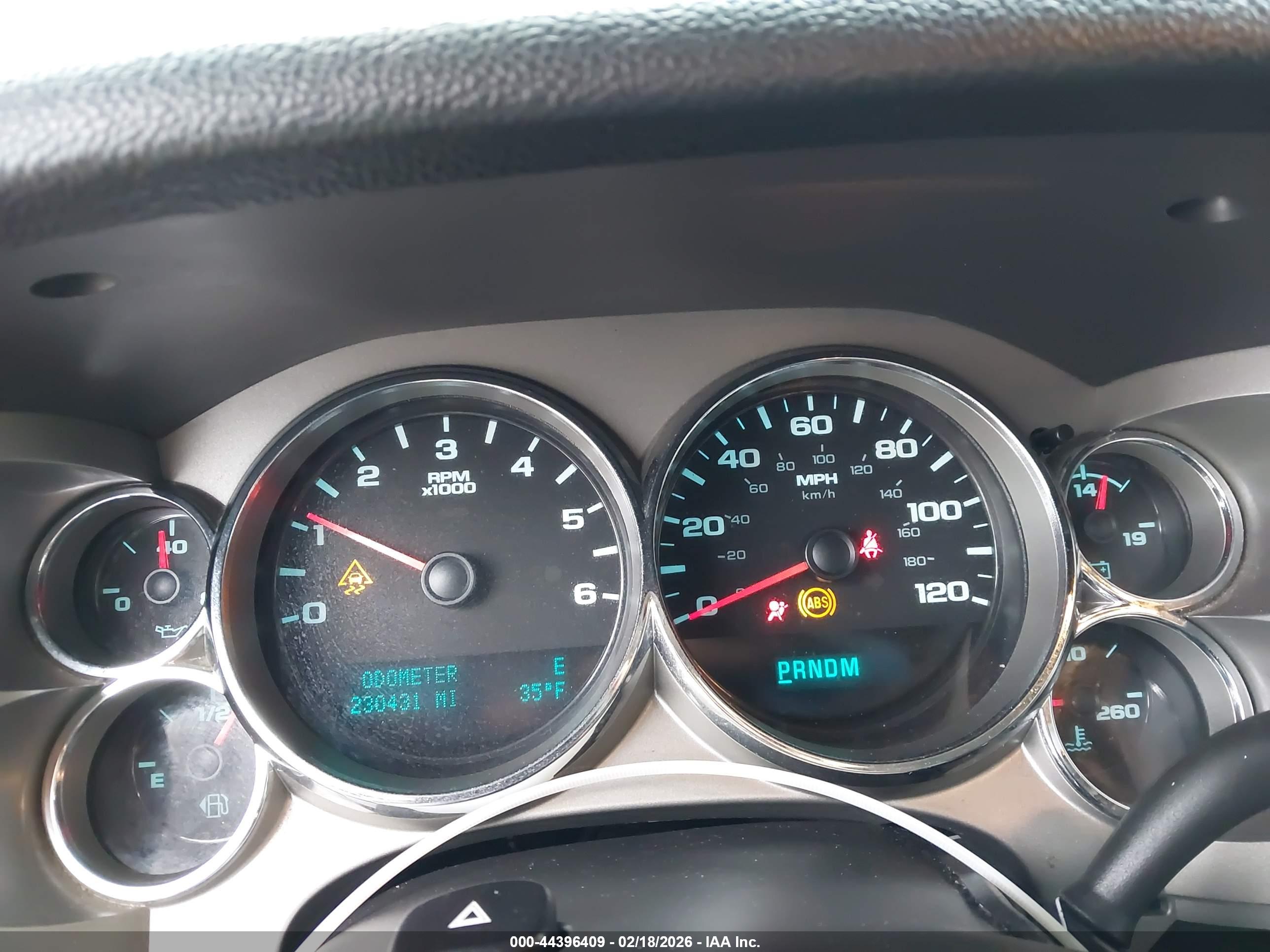 CHEVROLET SILVERADO image 7
