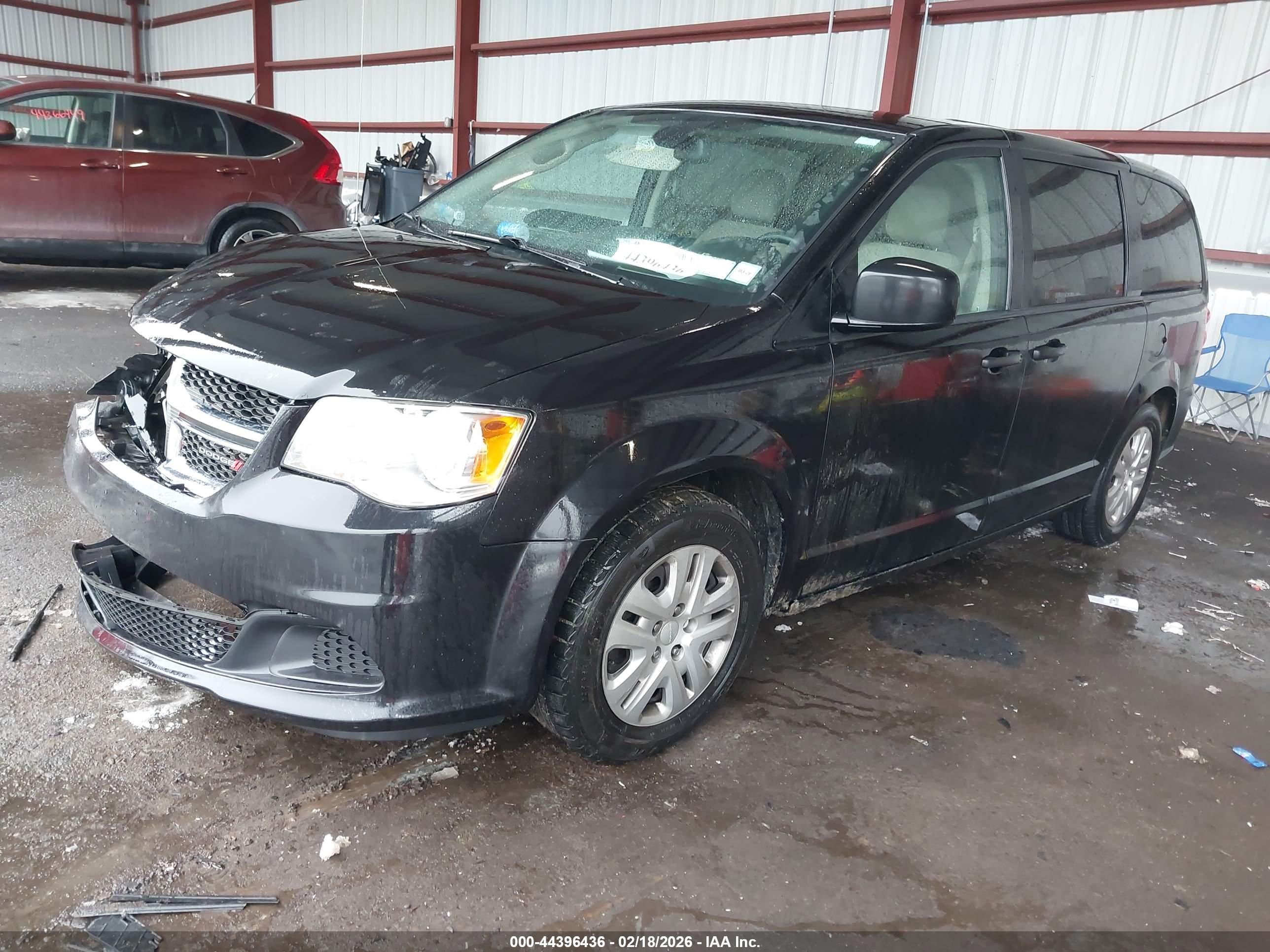 DODGE GRAND image 2