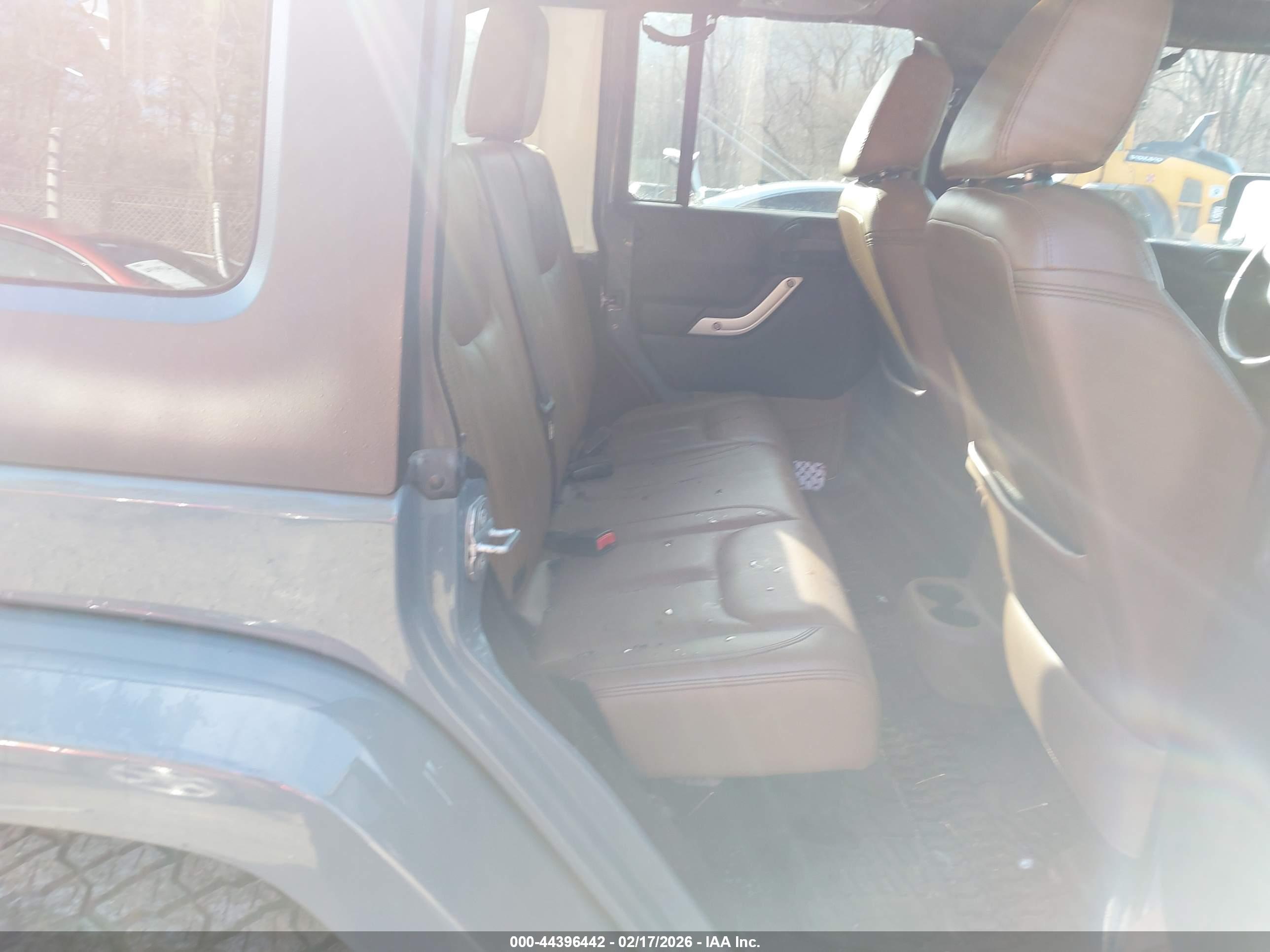 JEEP WRANGLER image 8